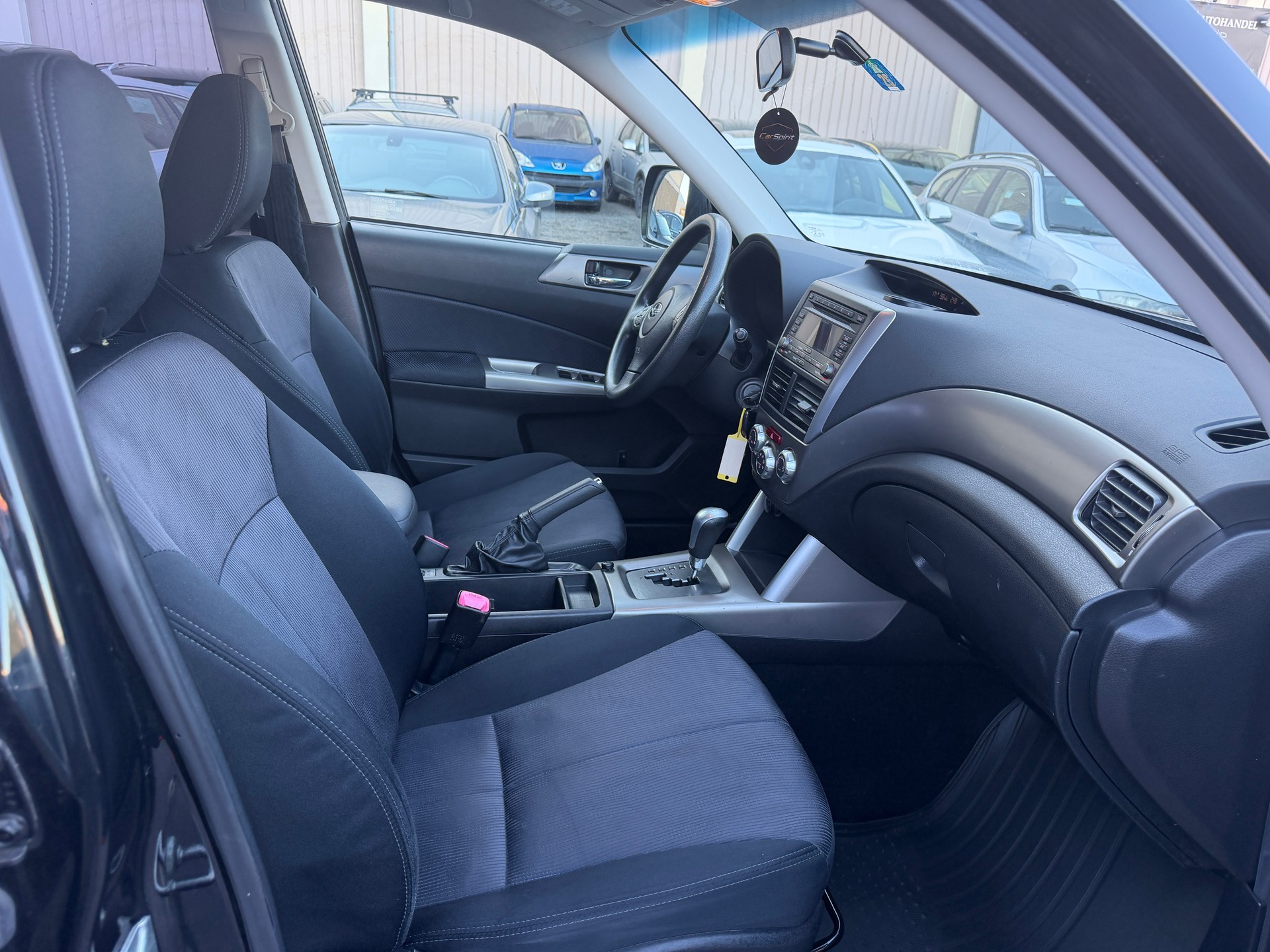 SUBARU Forester 2.0X Advantage Automatic-image-8