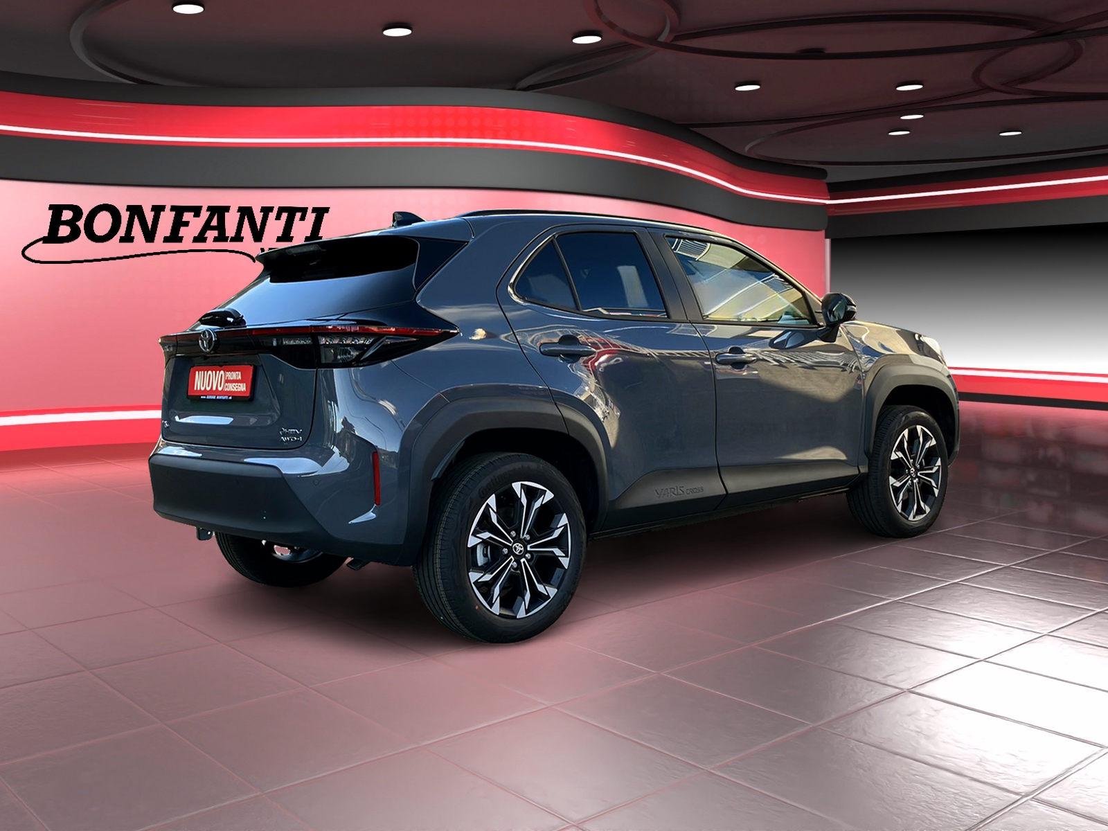 TOYOTA Yaris Cross 1.5 VVT-i HSD Trend AWD-i-image-8