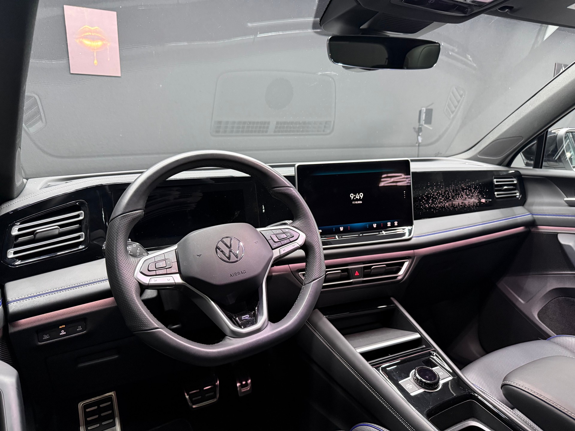 VW Tiguan 2.0 TSI DSG R-Line 4Motion-image-6