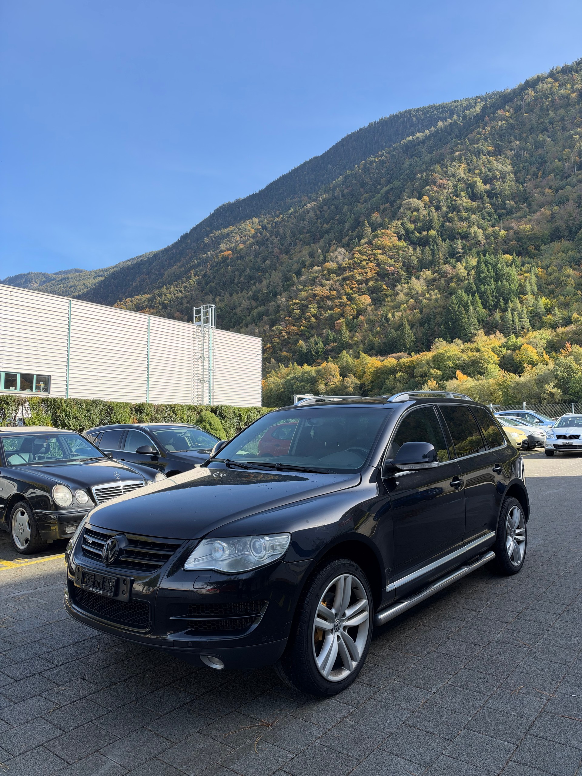 VW Touareg 3.0 TDI Tiptronic-image-0