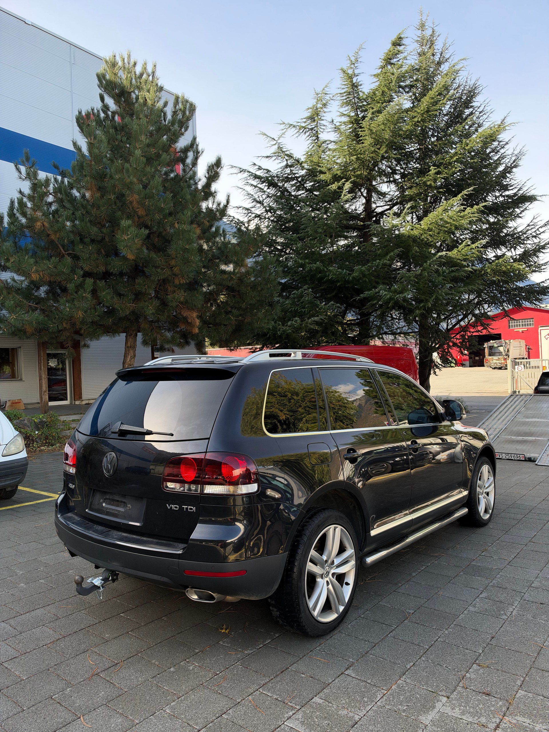 VW Touareg 3.0 TDI Tiptronic-image-2