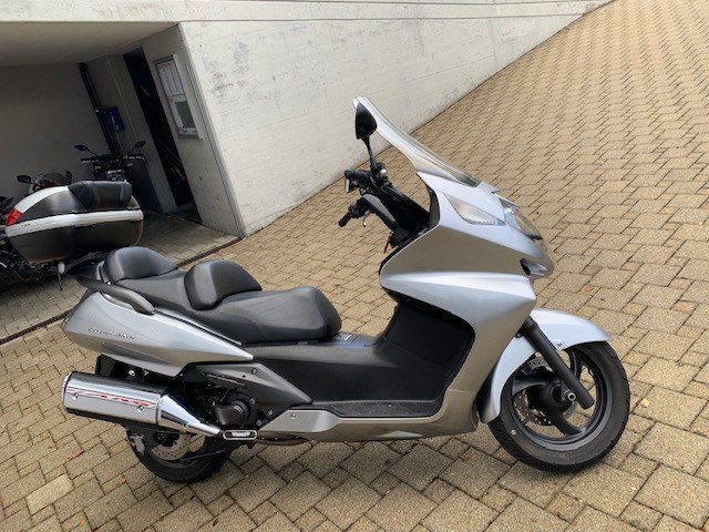 HONDA FJS 400
