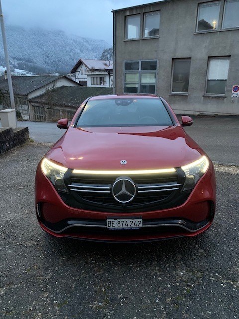 MERCEDES-BENZ EQC 400 AMG Line 4Matic-image-14