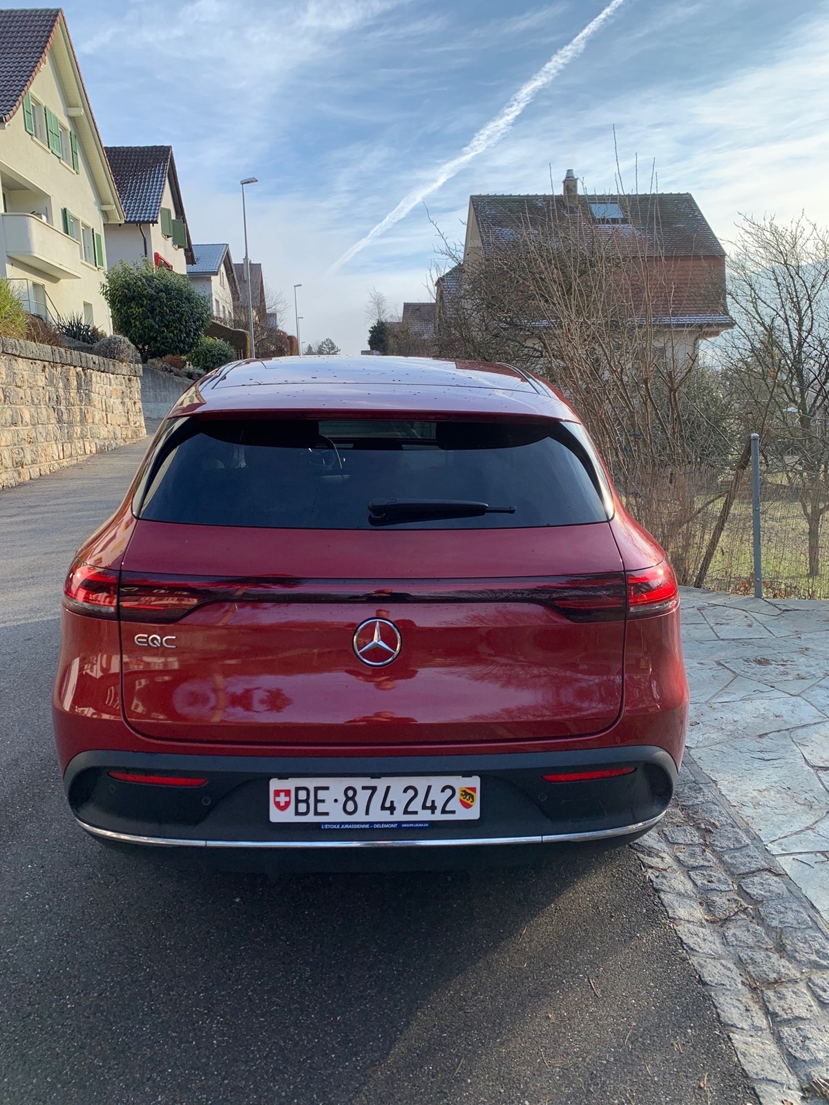 MERCEDES-BENZ EQC 400 AMG Line 4Matic-image-2