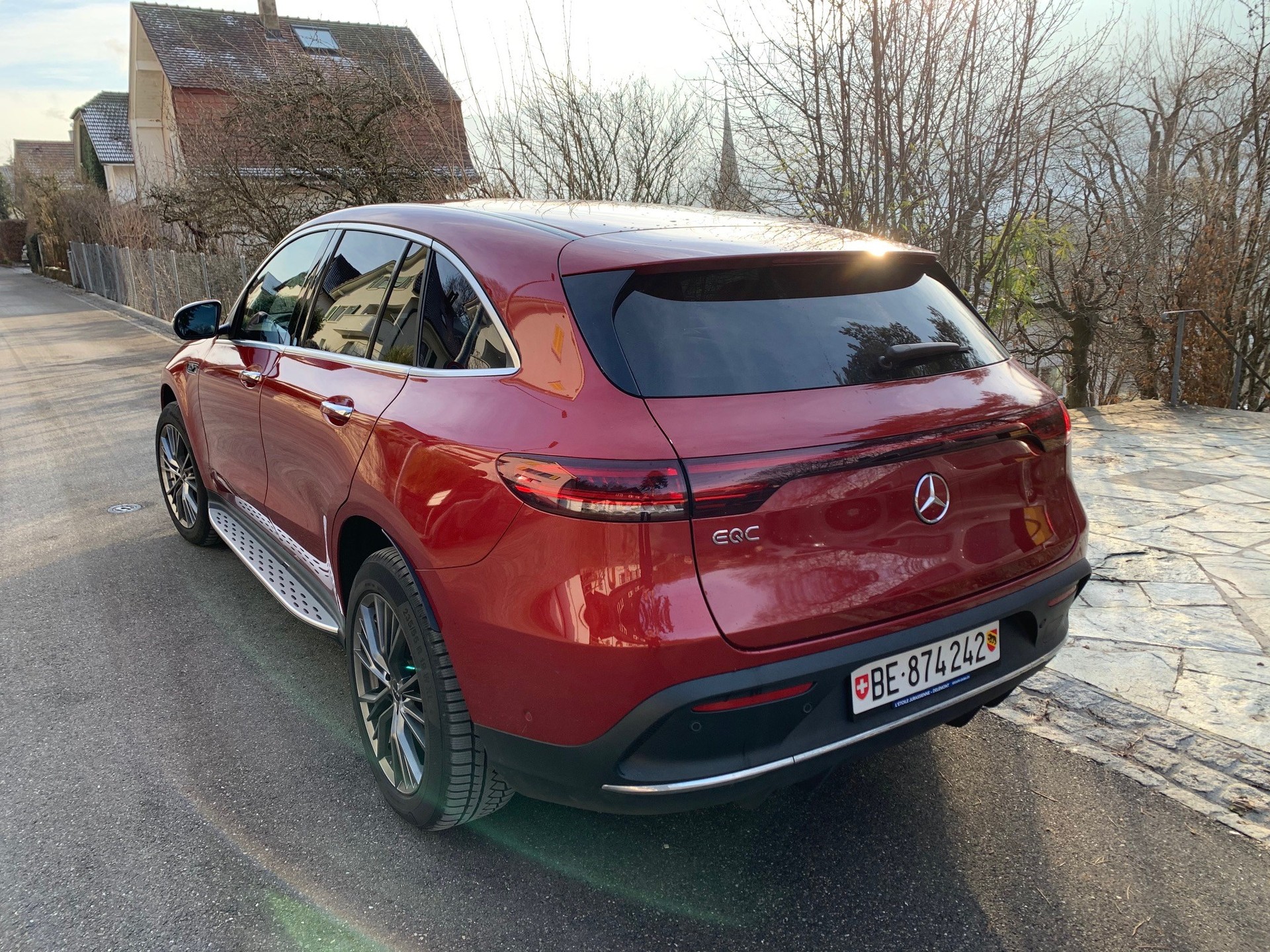 MERCEDES-BENZ EQC 400 AMG Line 4Matic-image-1