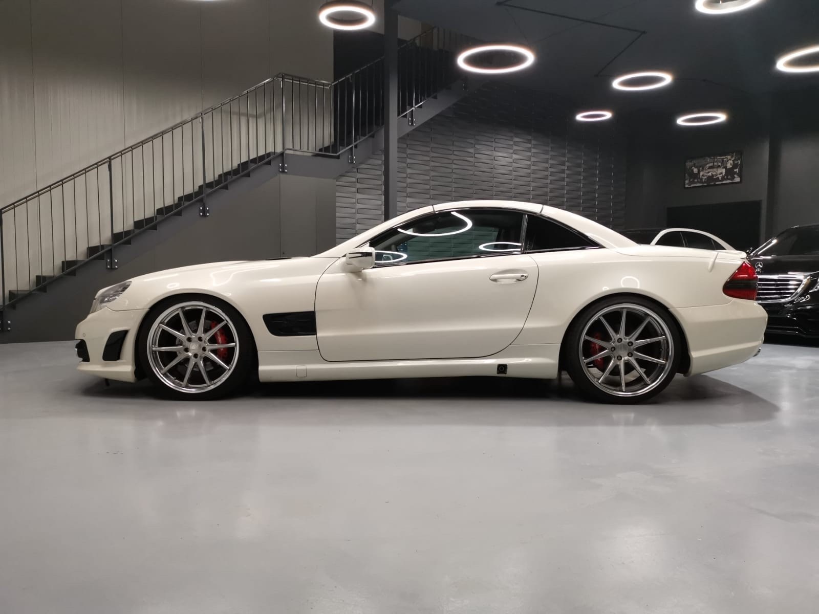 MERCEDES-BENZ SL 500 7G-Tronic AMG Paket-showroom-element-3
