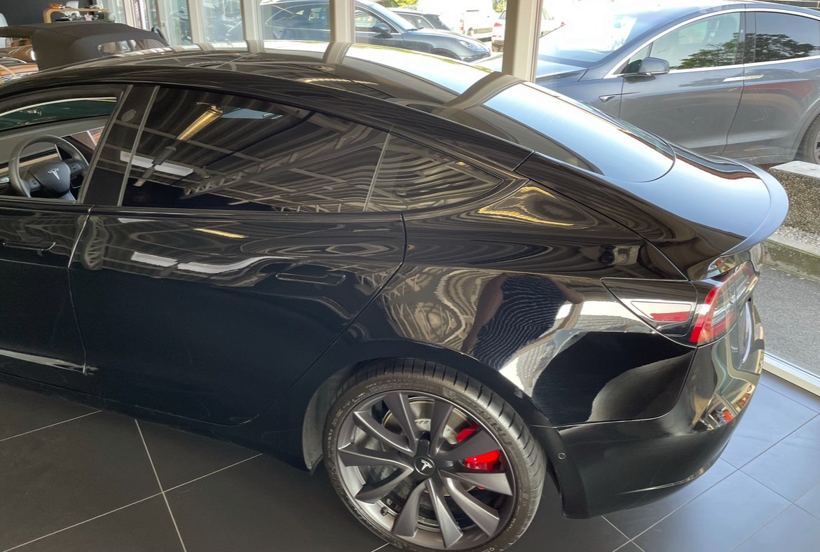 TESLA Model 3 Performance Dual Motor AWD-image-3