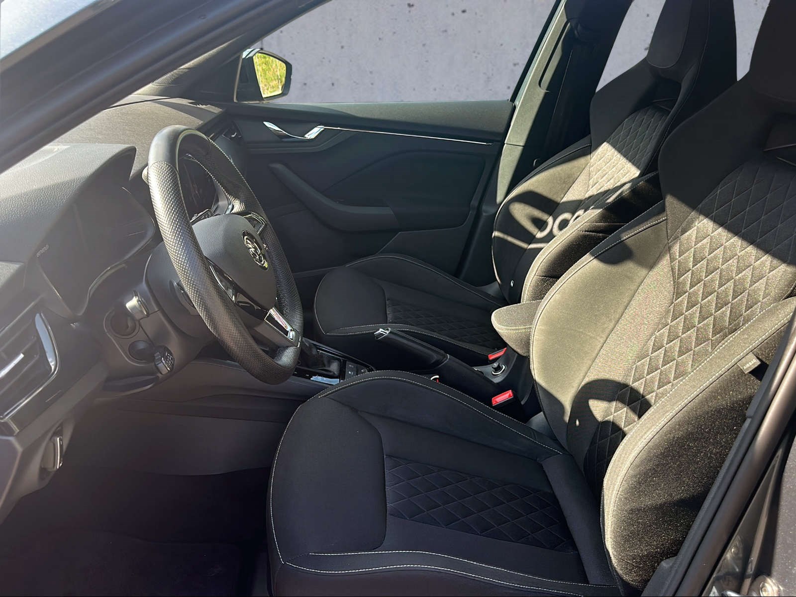 SKODA Kamiq 1.5 TSI ACT Style DSG-image-10
