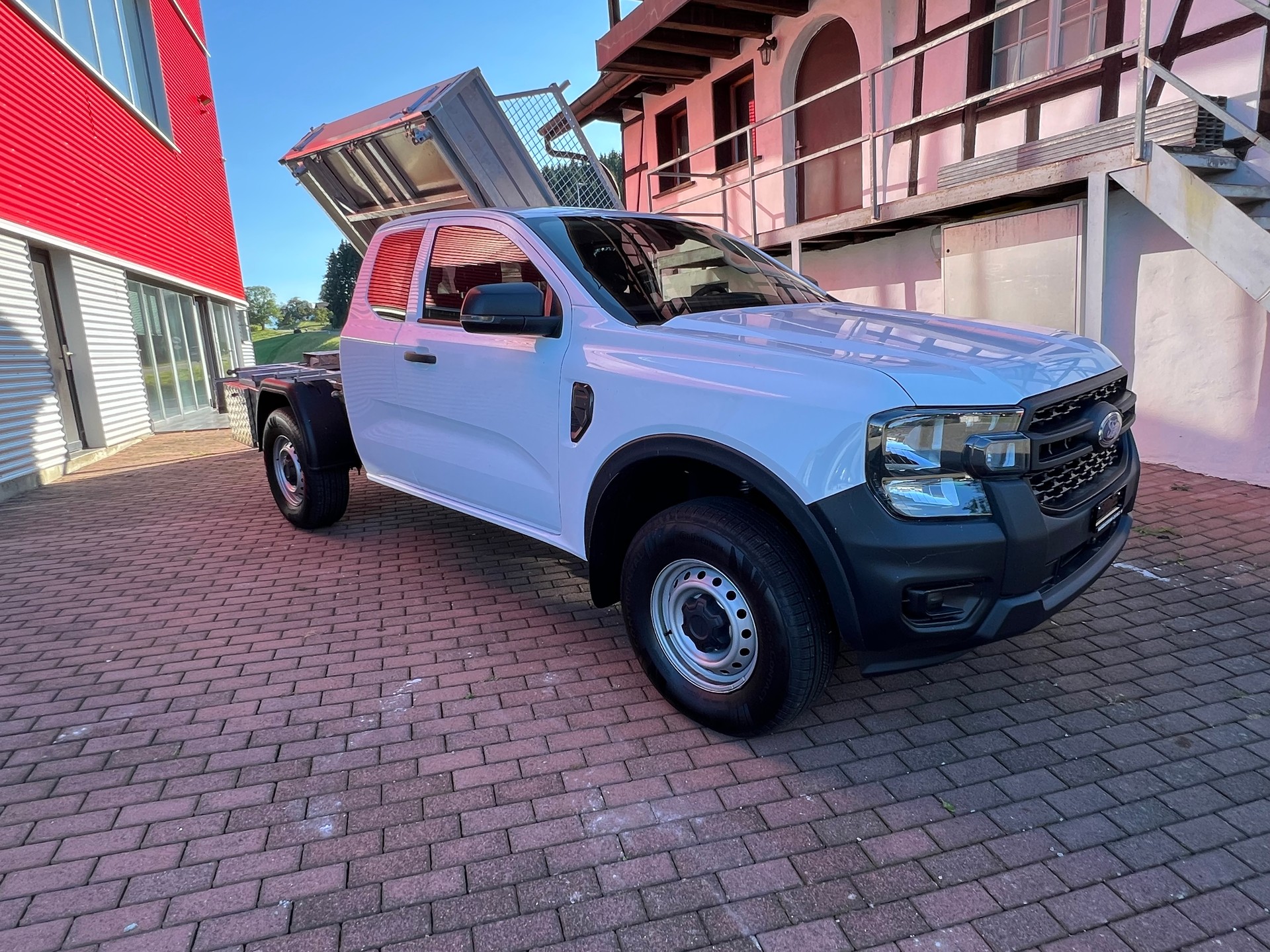 FORD Ranger XL 2.0 Eco Blue Chassis 4x4 / 3 Seiten Kipper-image-5