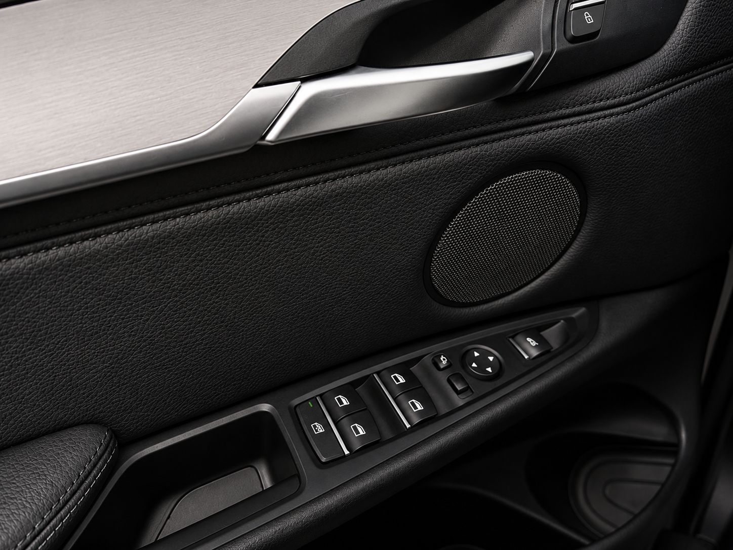 BMW X6 xDrive 30d Steptronic-image-16