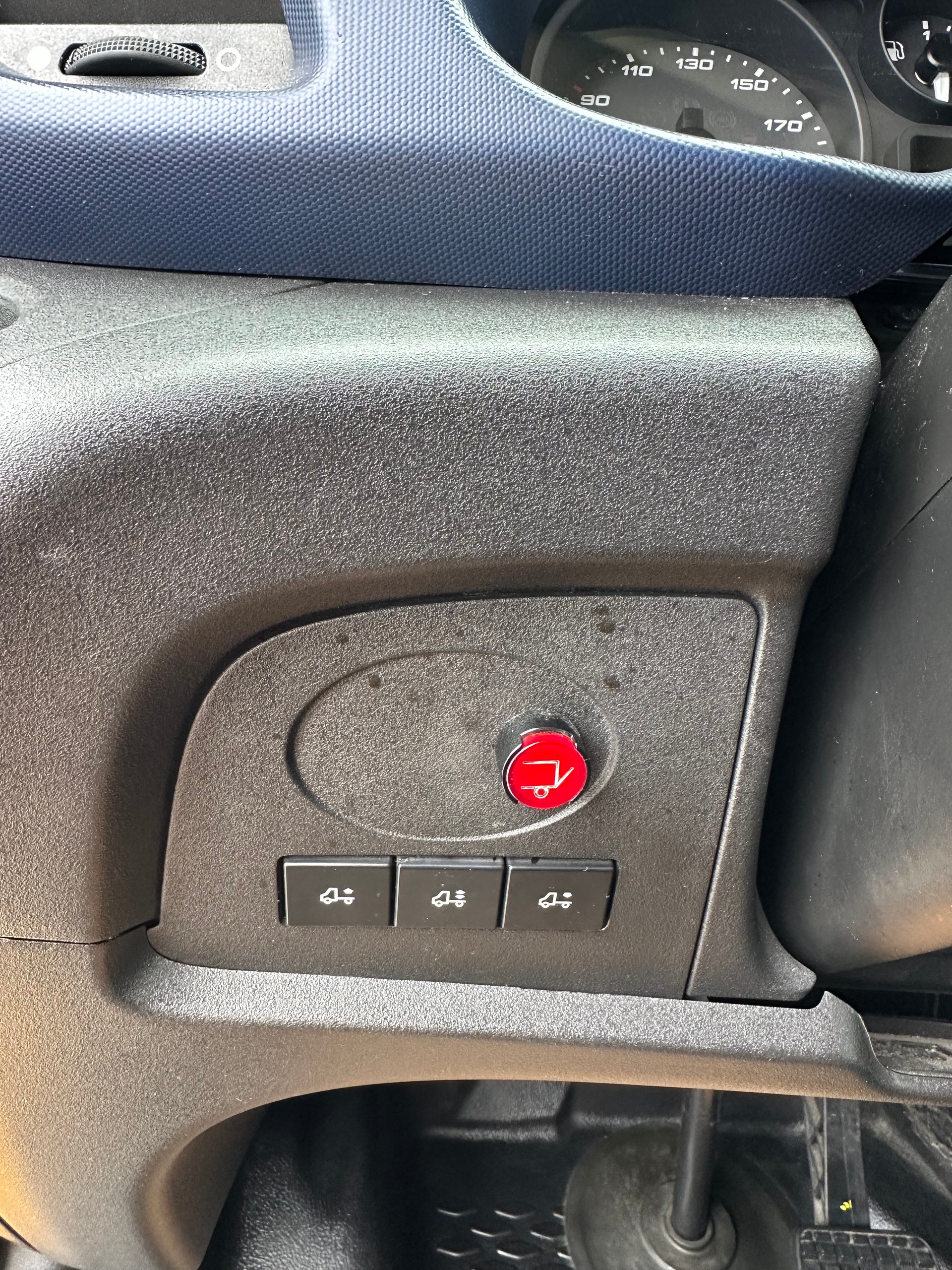 IVECO 35 S 14 A8-image-10