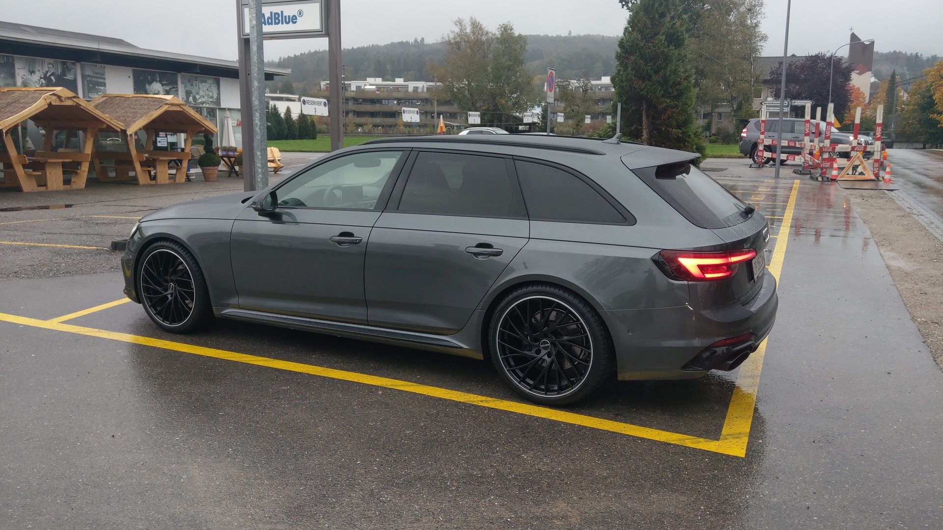 AUDI RS4 Avant 2.9 TFSI quattro tiptronic-image-4