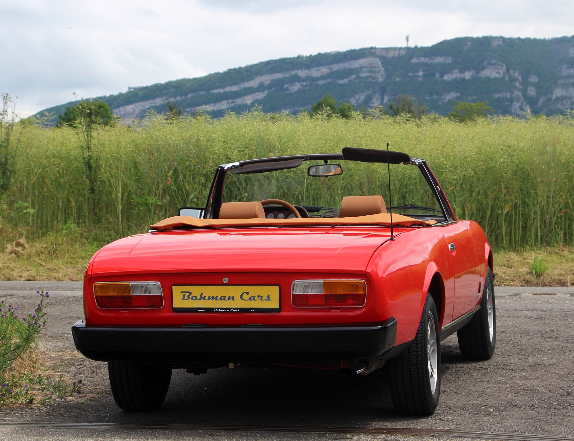 PEUGEOT 504 Cabriolet-image-3