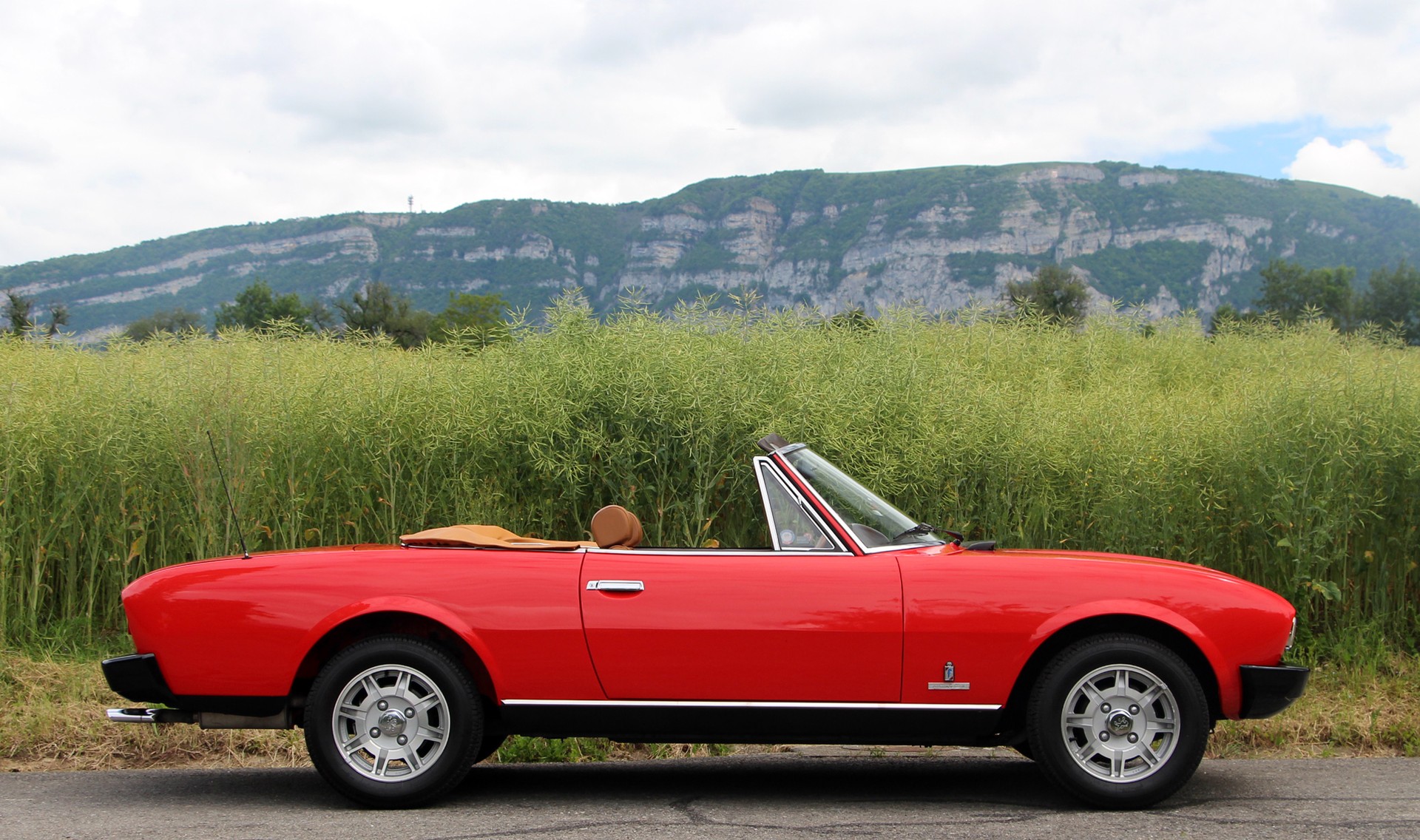 PEUGEOT 504 Cabriolet-image-20