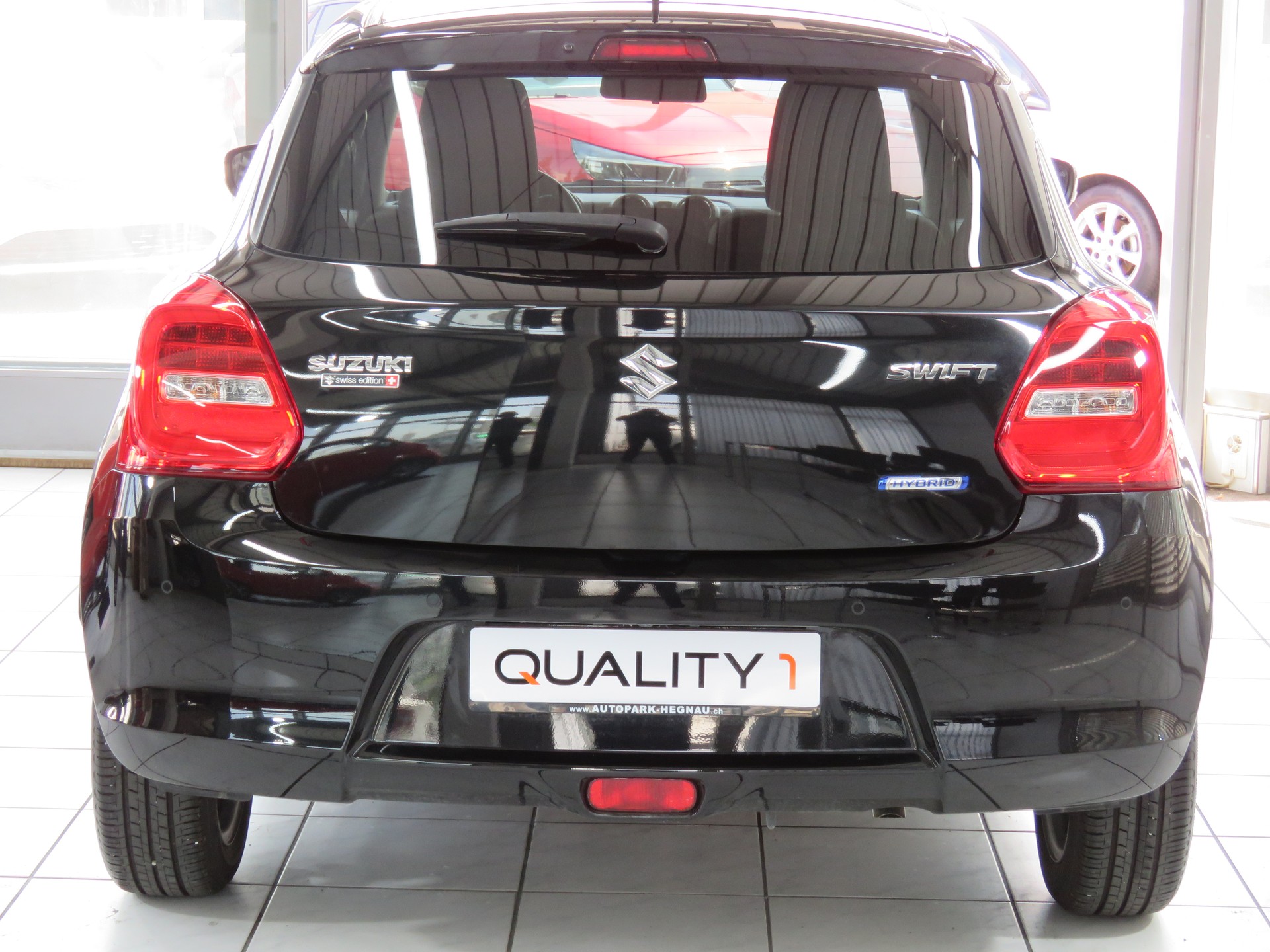 SUZUKI Swift 1.2 Compact Hybrid CVT (Automat)-image-4