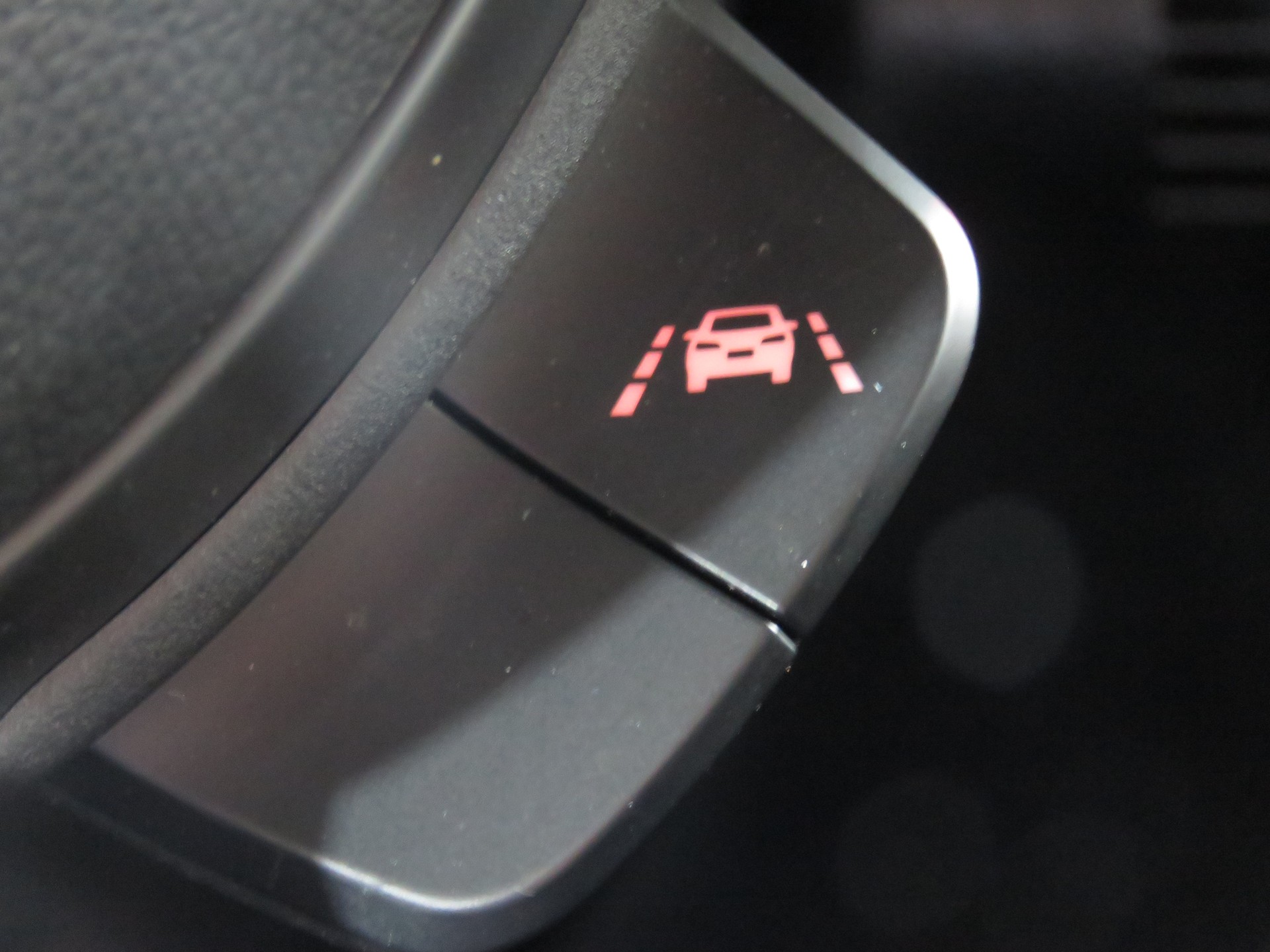 SUZUKI Swift 1.2 Compact Hybrid CVT (Automat)-image-21