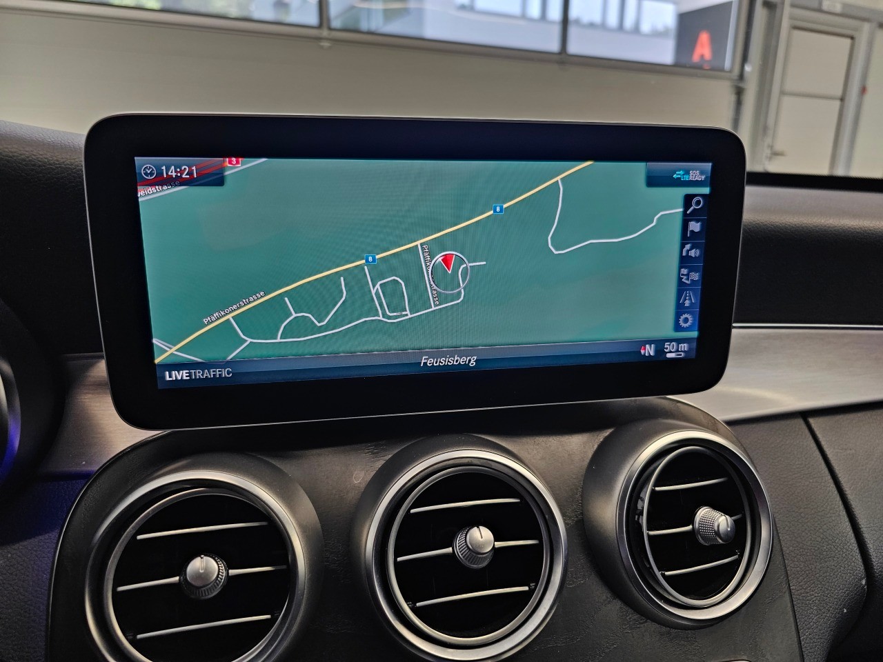MERCEDES-BENZ C 300 d Avantgarde 9G-Tronic-image-7