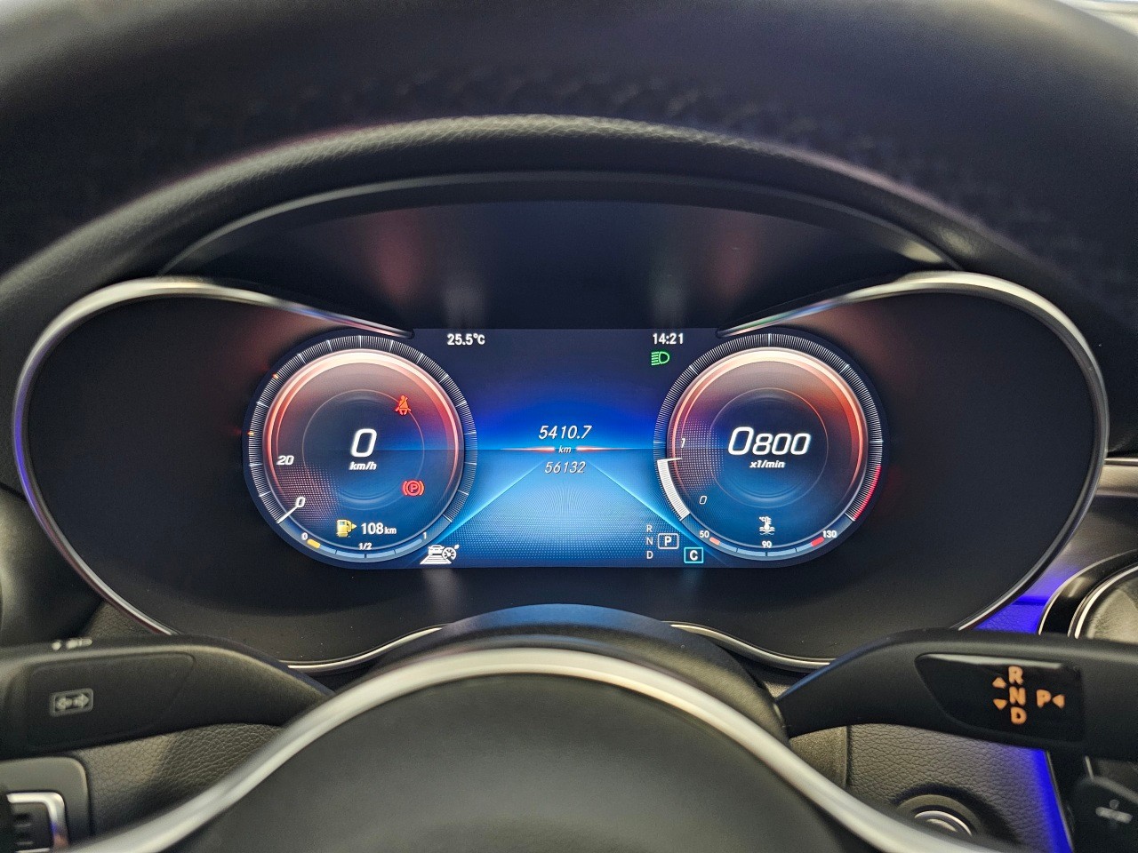MERCEDES-BENZ C 300 d Avantgarde 9G-Tronic-image-6