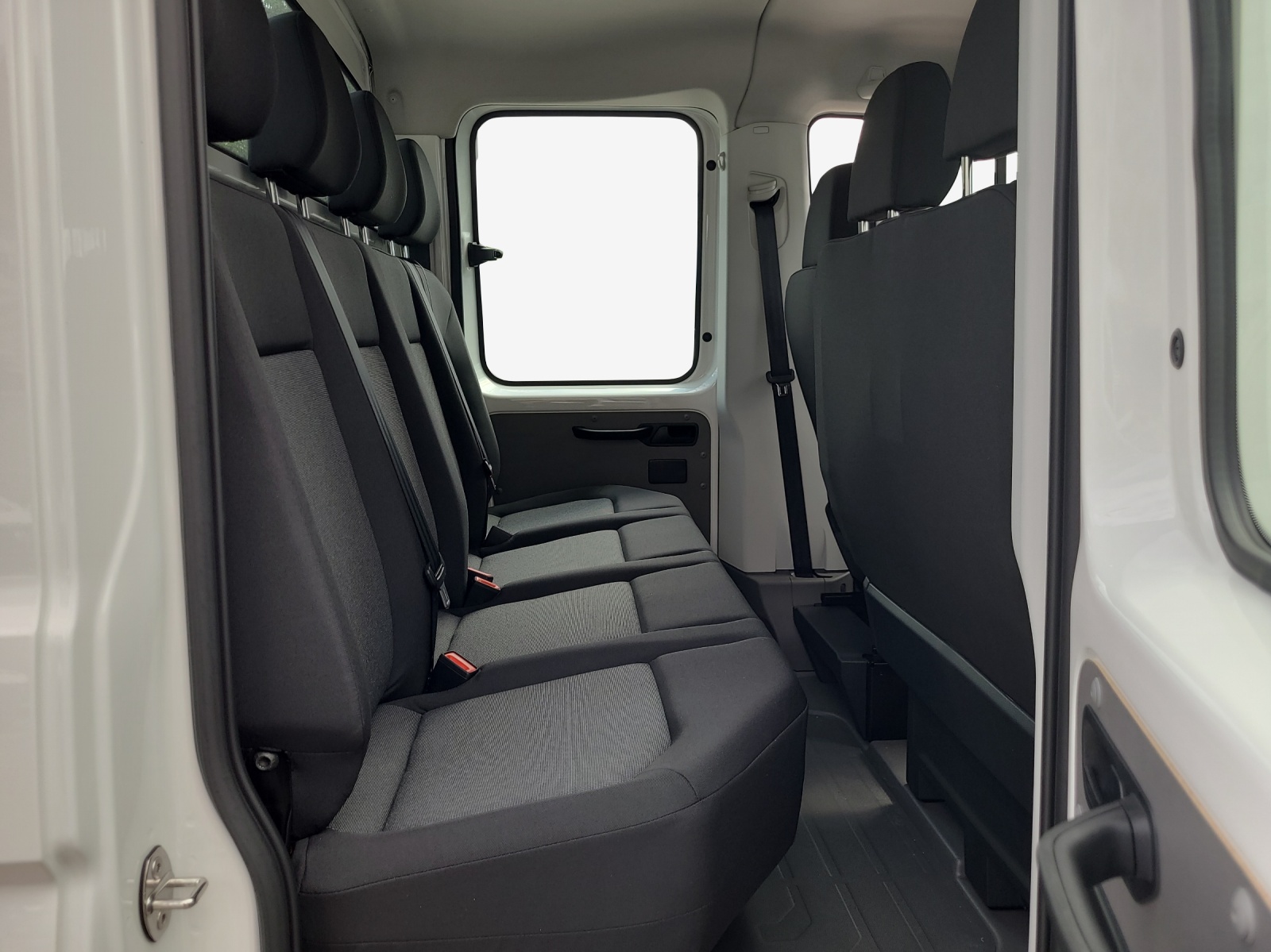 VW Crafter 35 2.0 TDI Kipp./Prits./Koffer+Heb. Champion HD L3-image-12