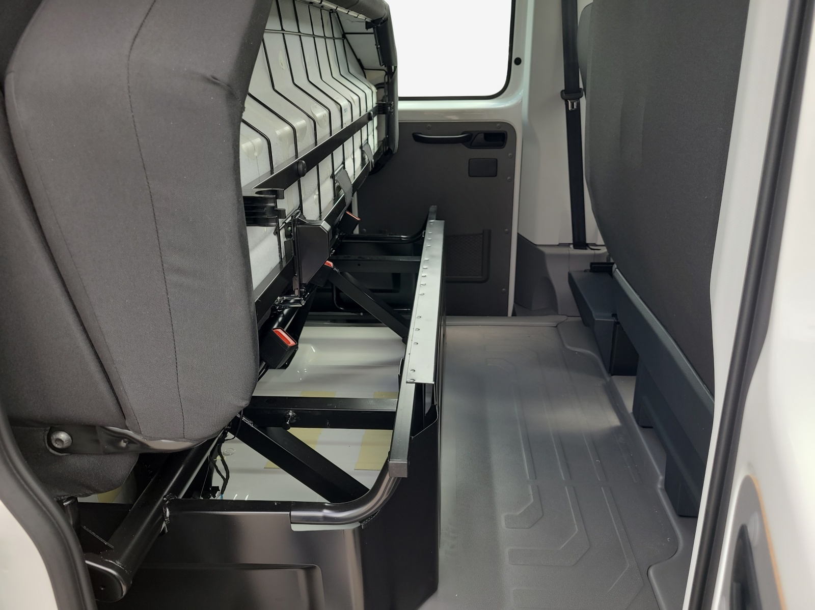 VW Crafter 35 2.0 TDI Kipp./Prits./Koffer+Heb. Champion HD L3-image-13