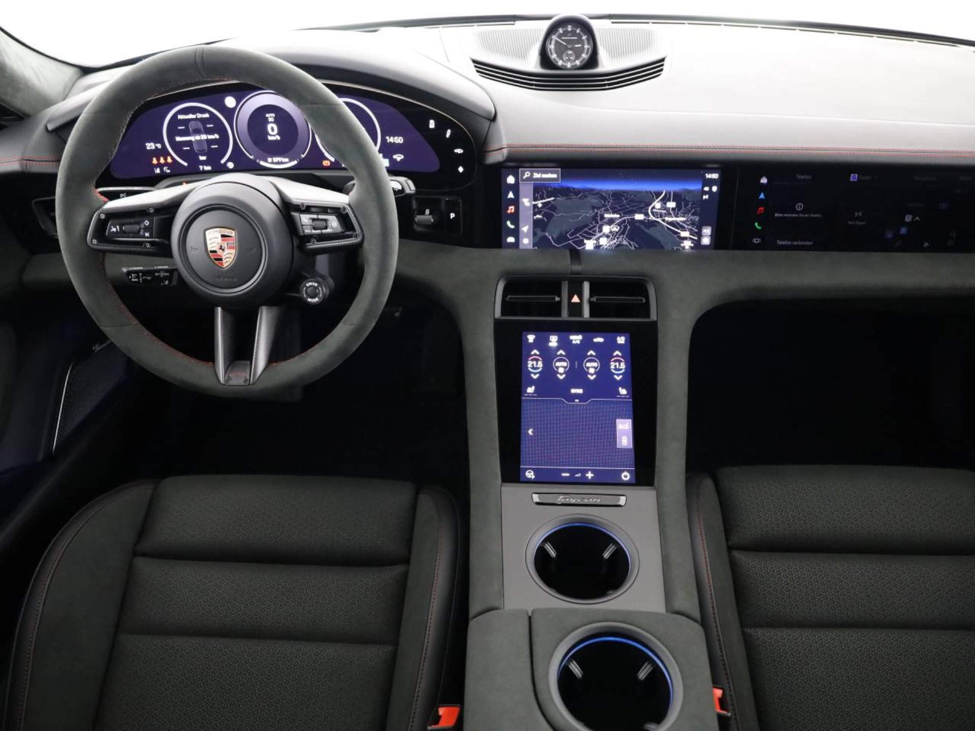 PORSCHE Taycan GTS Sport Turismo-image-10