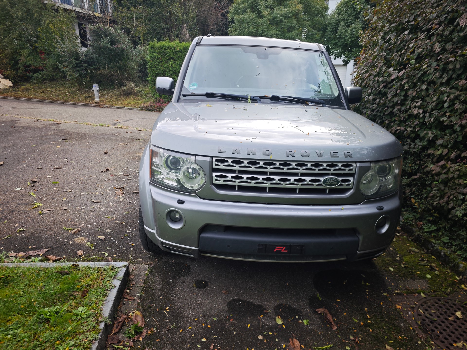 LAND ROVER Discovery 3.0 SDV6 Zermatt Automatic-image-0
