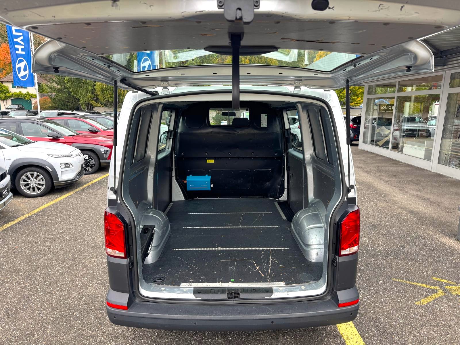 VW T6.1 2.0 Bi-TDI 4M DSG-image-15