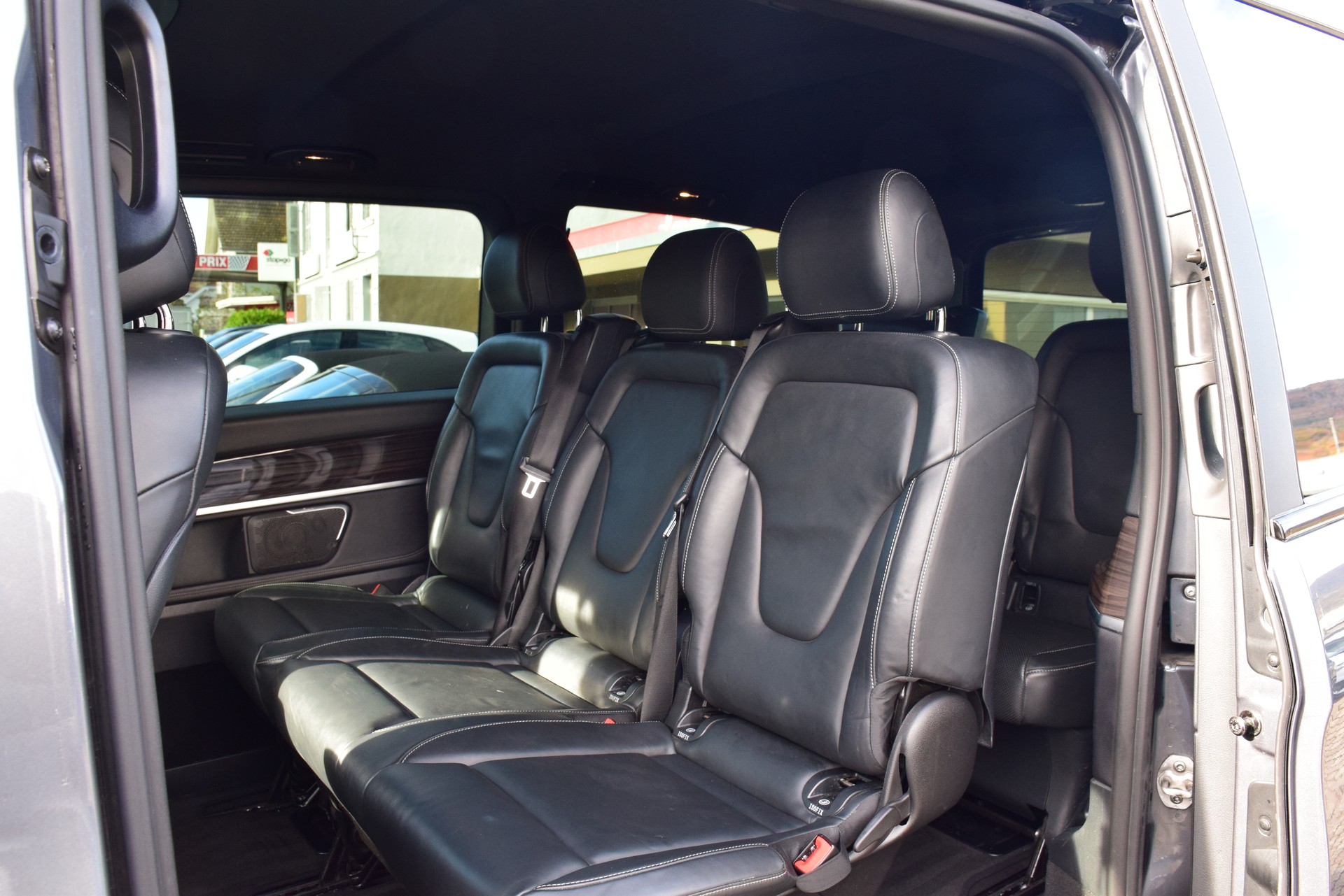 MERCEDES-BENZ V 250 d Swiss Edition lang 4Matic 7G-Tronic-image-15