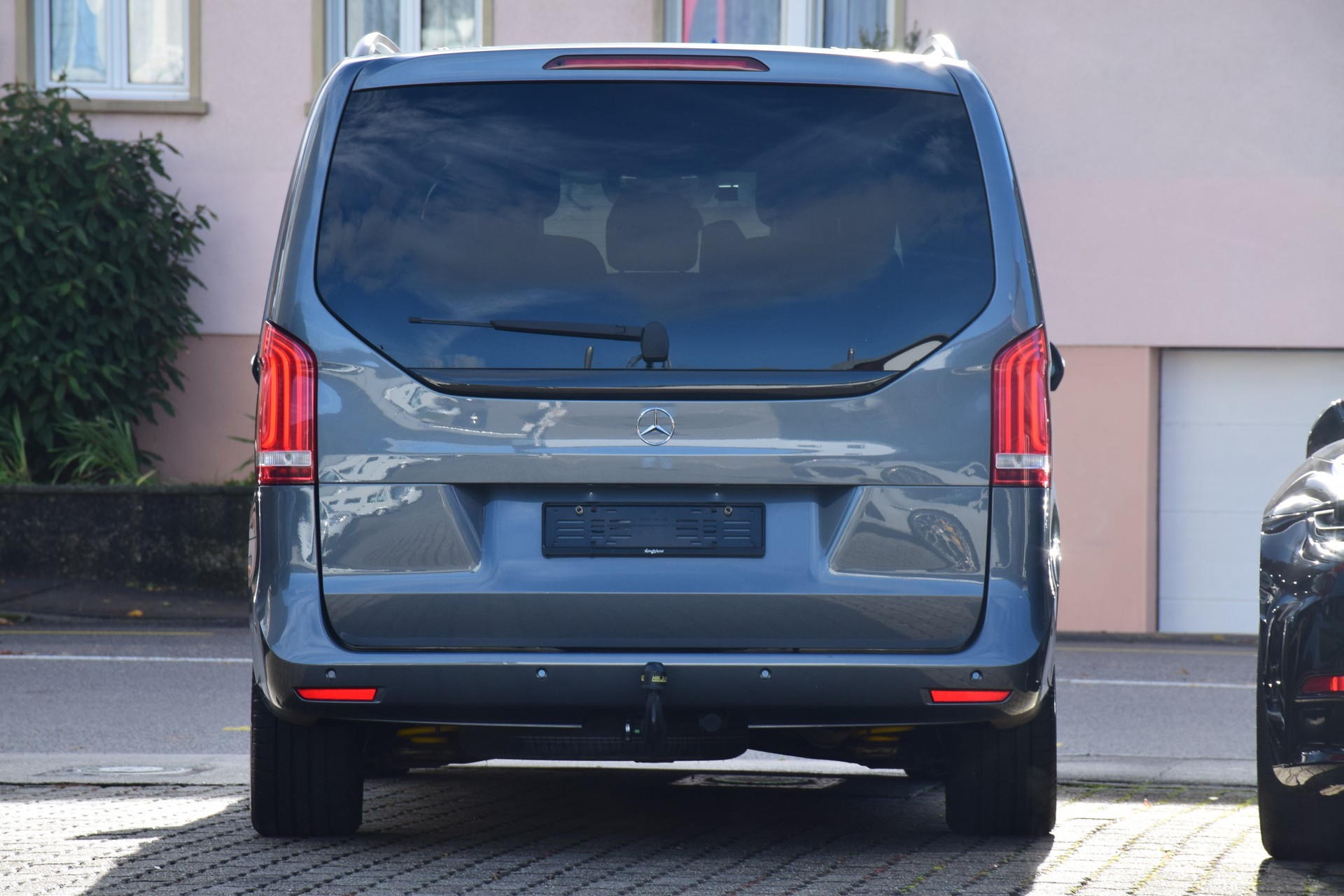 MERCEDES-BENZ V 250 d Swiss Edition lang 4Matic 7G-Tronic-image-10