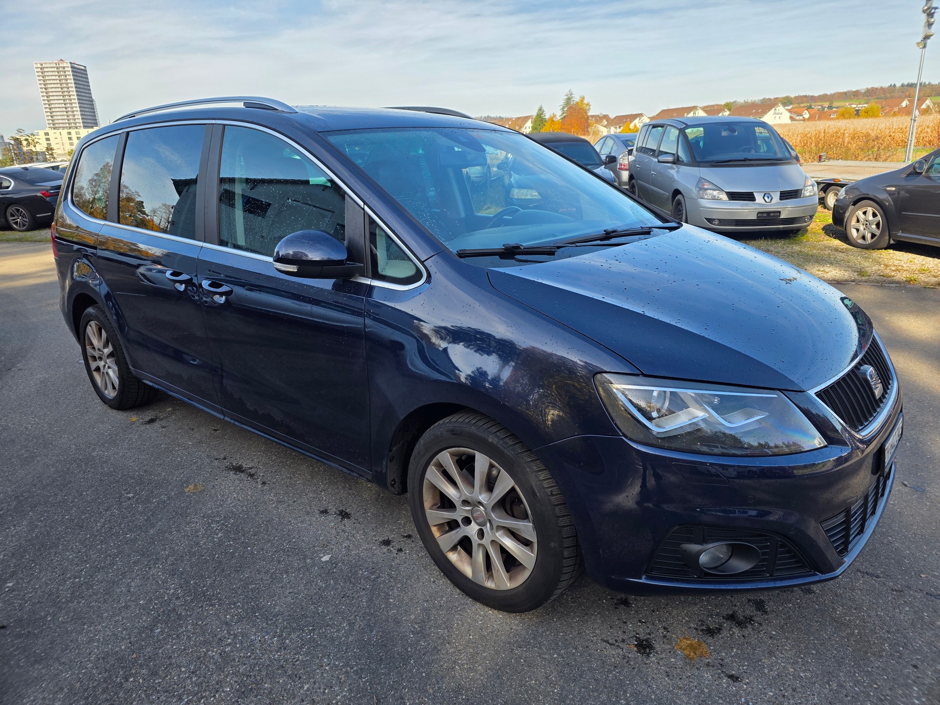 SEAT Alhambra 2.0 TDI Reference DSG-image-2