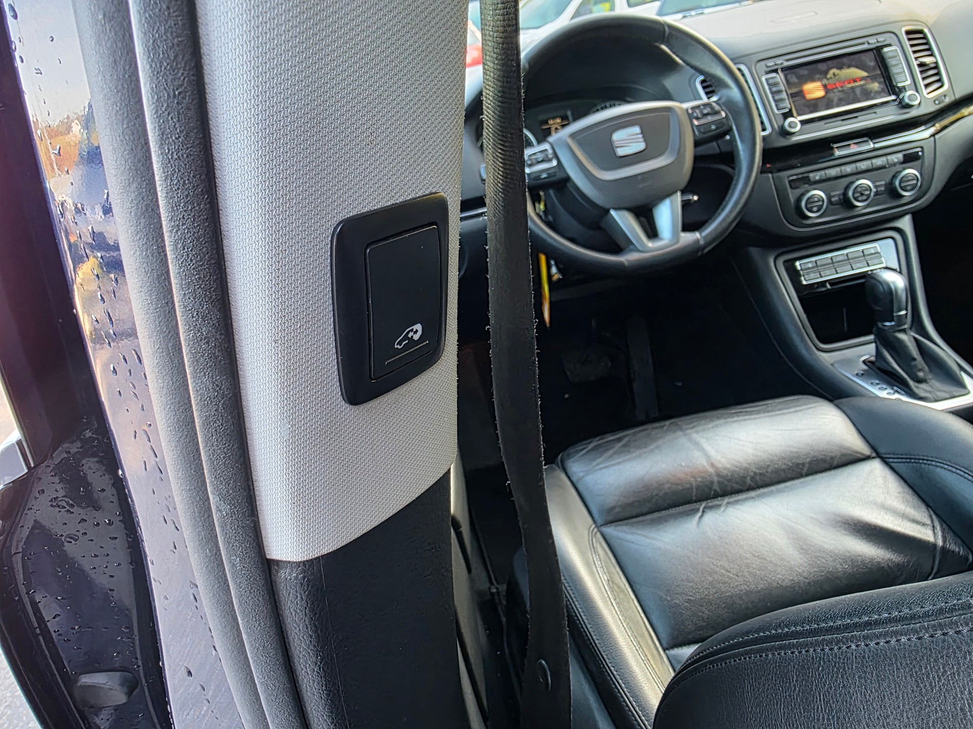 SEAT Alhambra 2.0 TDI Reference DSG-image-9