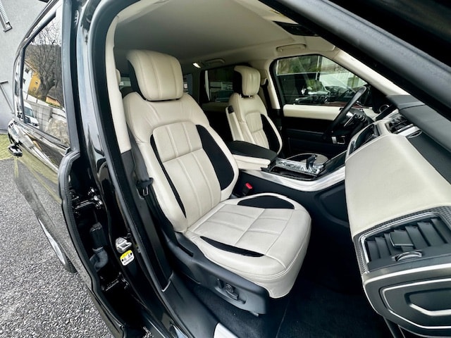 LAND ROVER Range Rover Sport 3.0 SDV6 HSE Dynamic Automatic-image-12