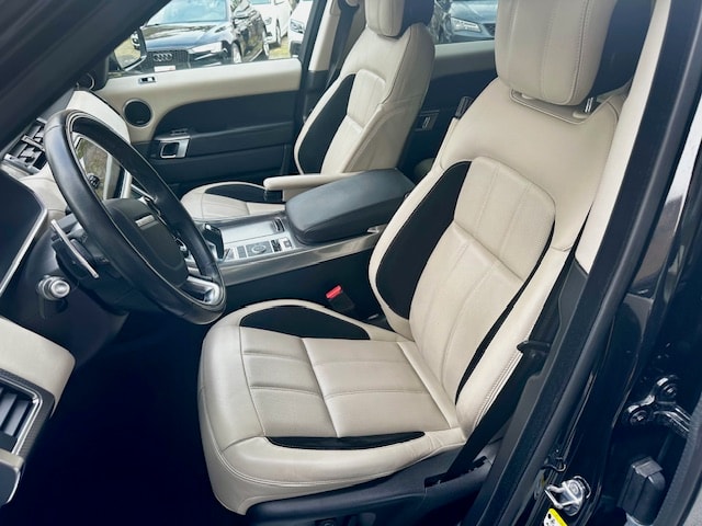 LAND ROVER Range Rover Sport 3.0 SDV6 HSE Dynamic Automatic-image-11