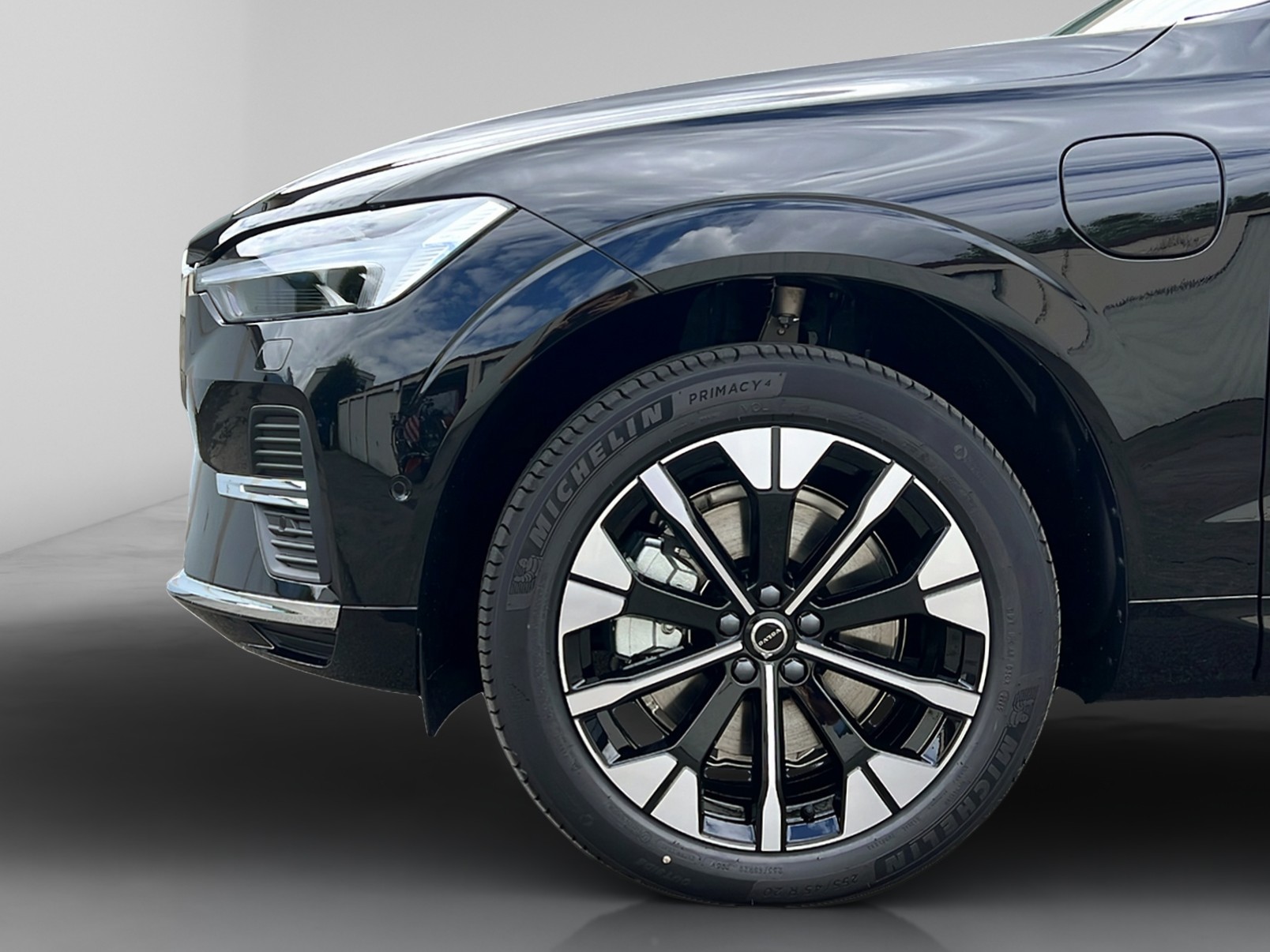 VOLVO XC60 2.0 T6 TE Plus Bright eAWD-image-8