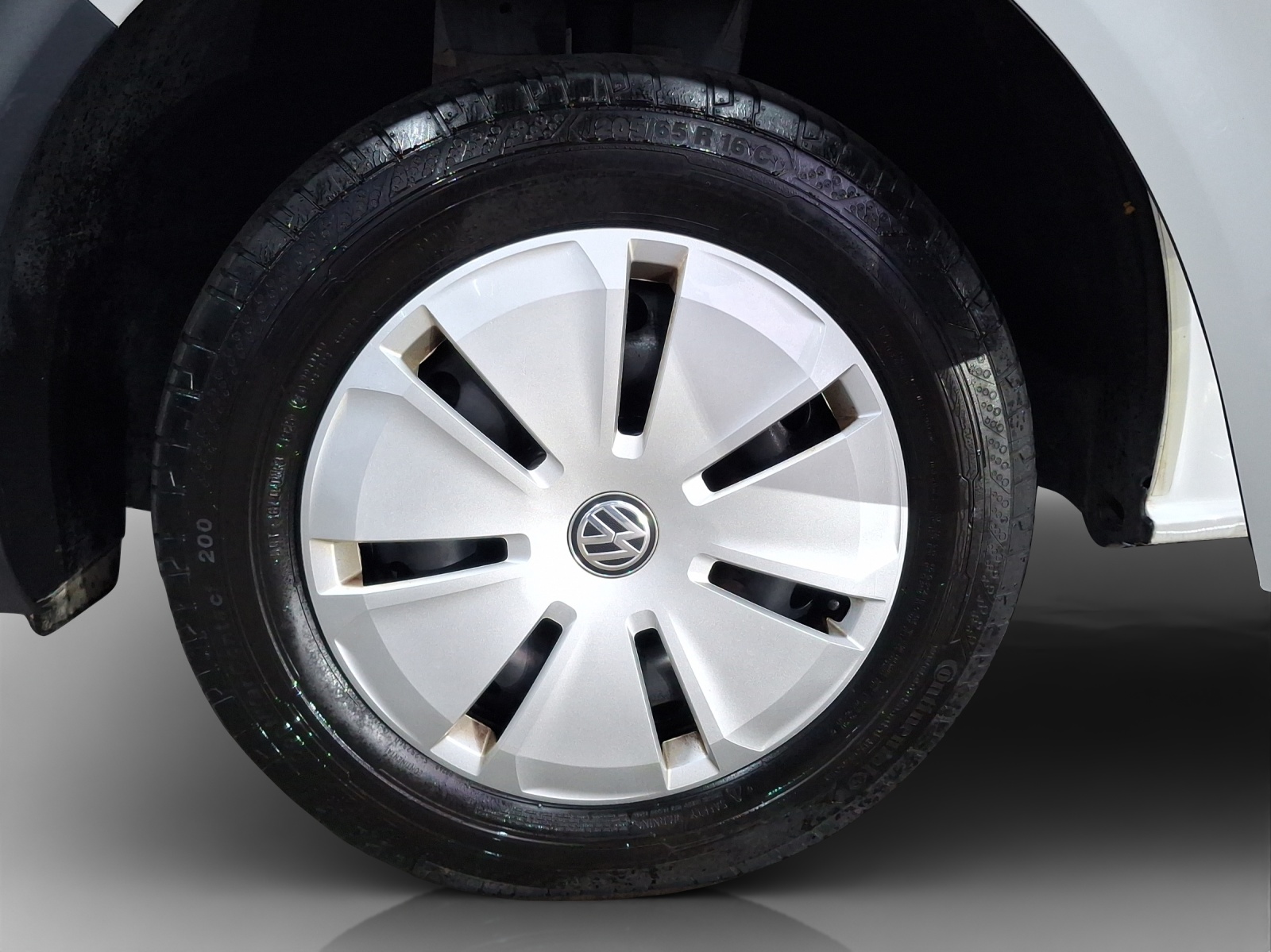 VW T6.1 2.0 TDI 4Motion-image-14