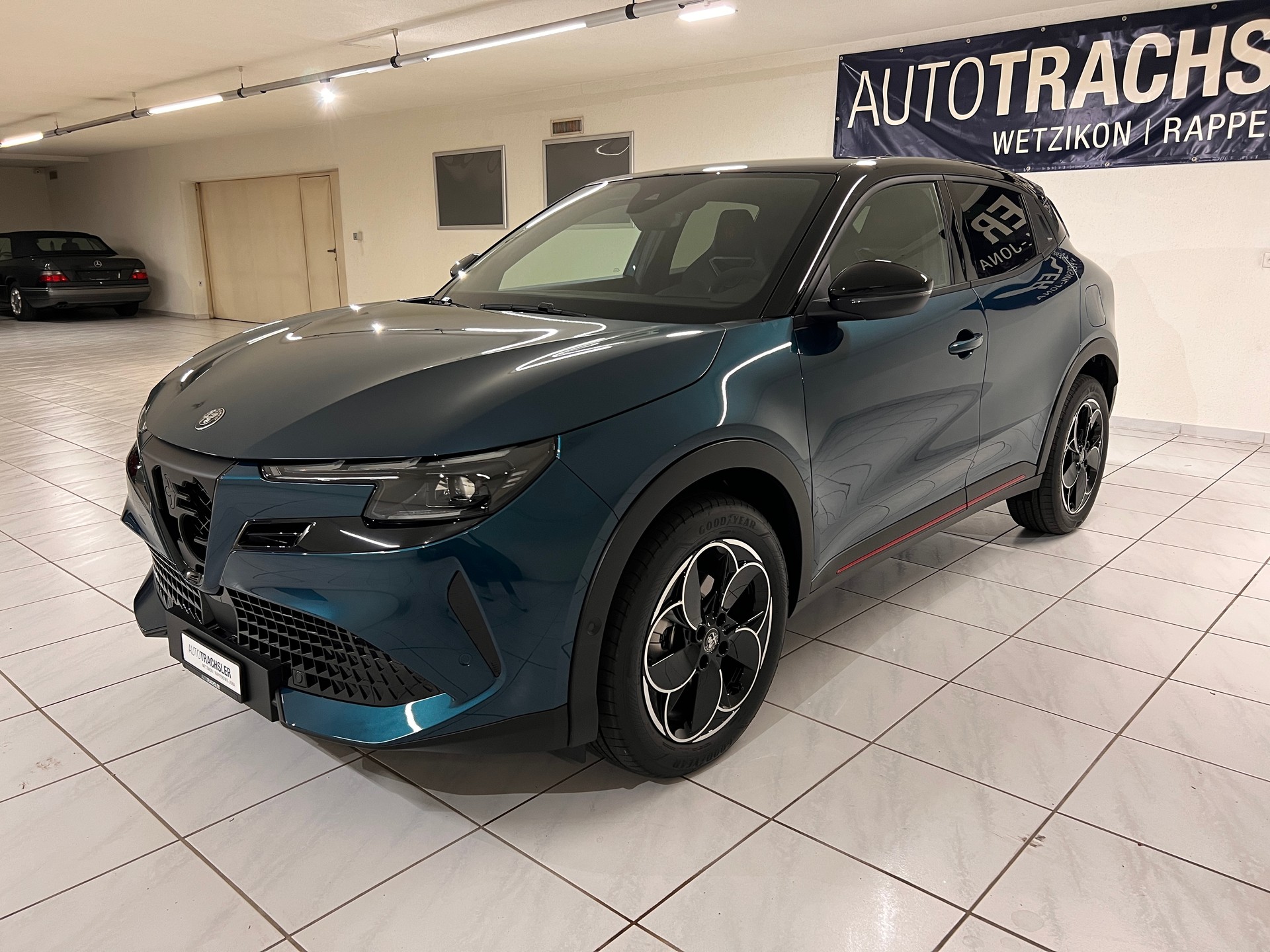 ALFA ROMEO Junior 1.2 48V Hybrid Q4-image-3