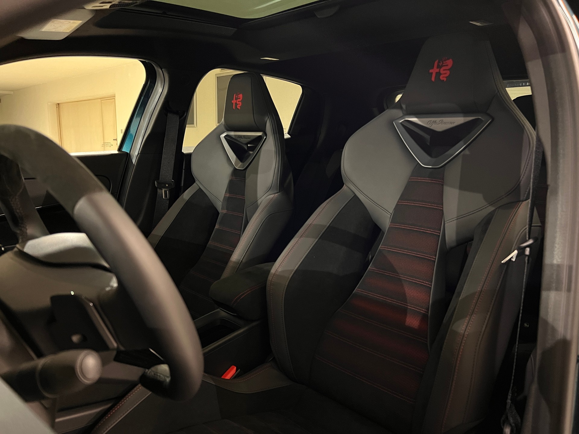 ALFA ROMEO Junior 1.2 48V Hybrid Q4-image-12