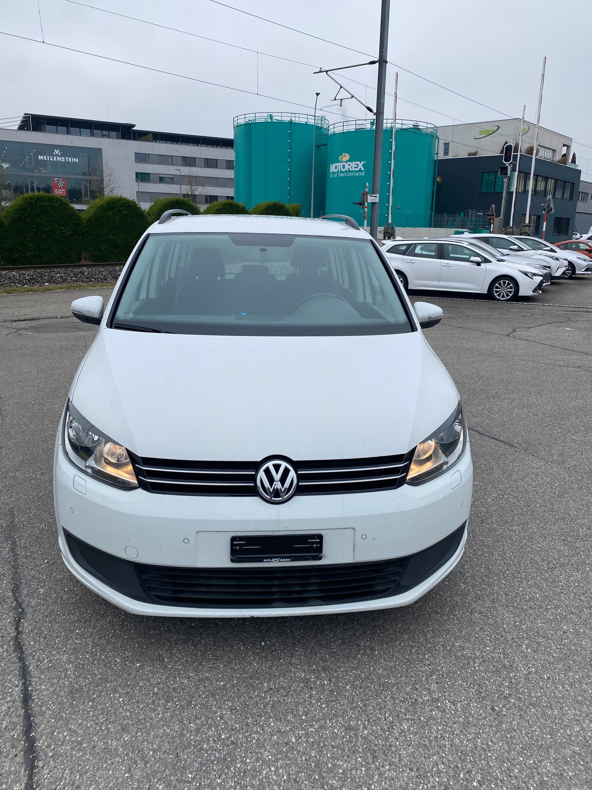 VW Touran 1.6 TDI Trendline-image-0