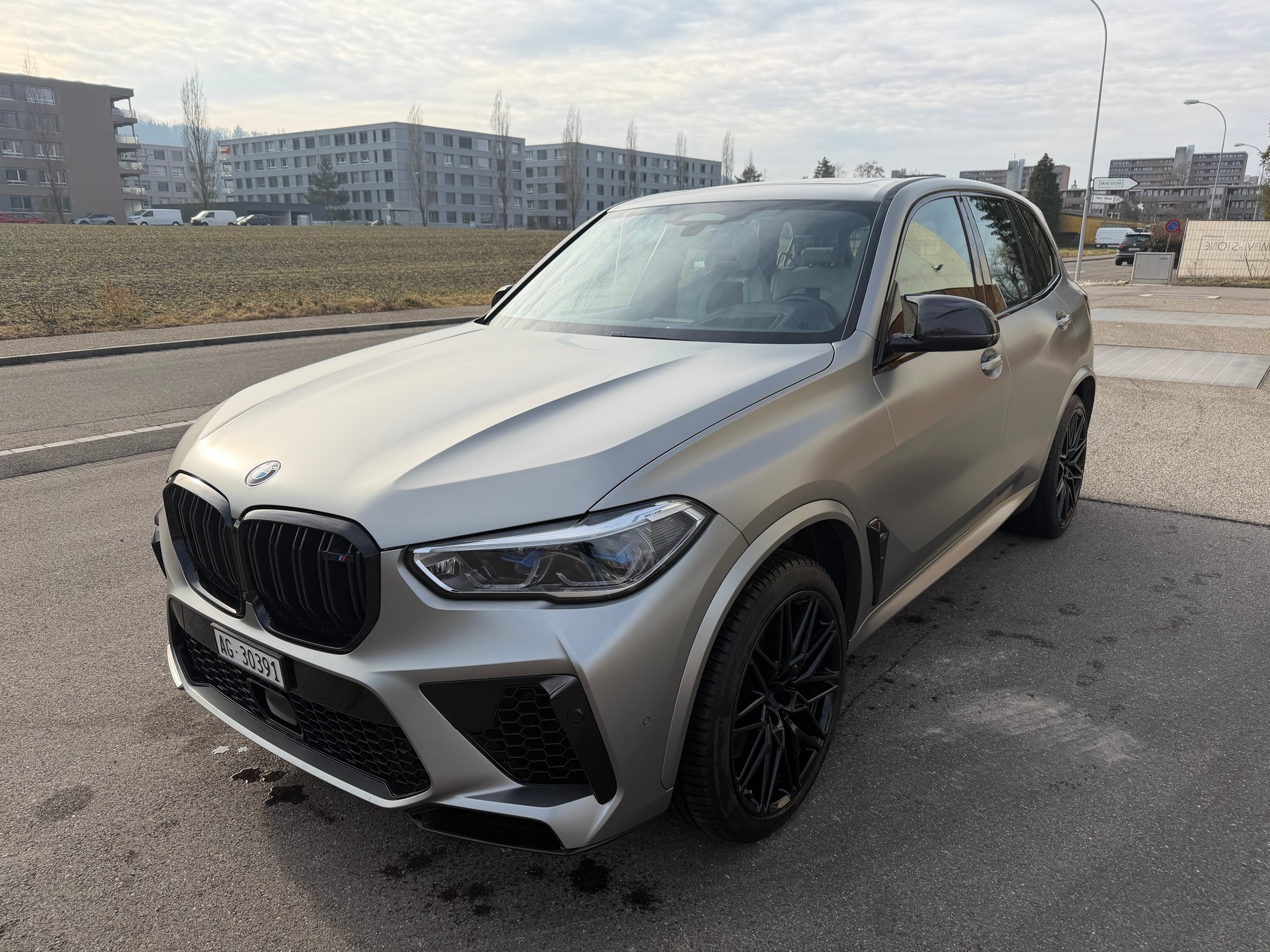 BMW X5 M Competition First Edition 1/250-image-2