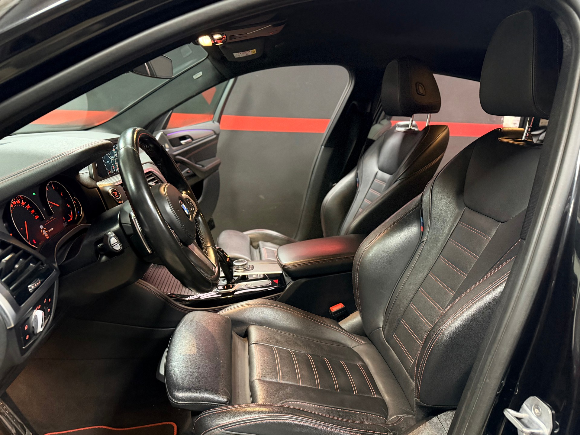 BMW X4 xDrive 25d M Sport X Steptronic-image-11