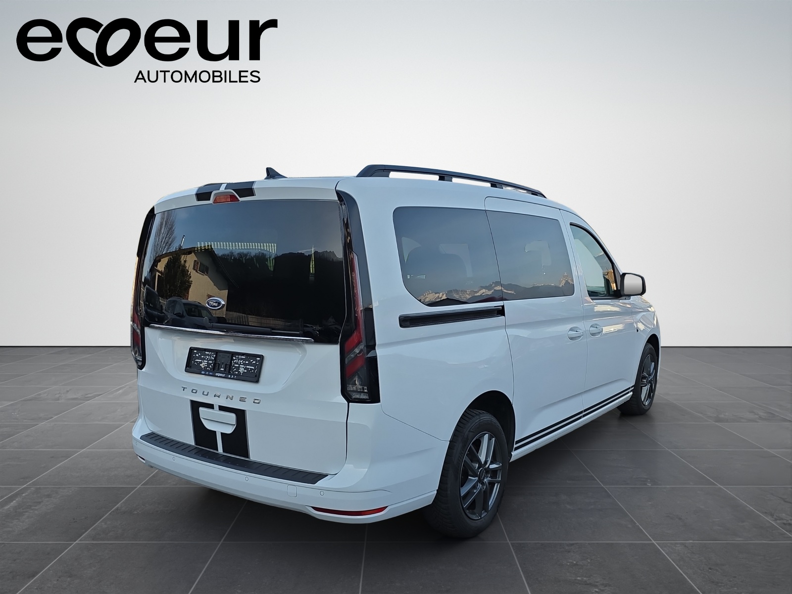 FORD TOURNEO CONNECT Grand 2.0 EcoBlue 102 Sport-image-5