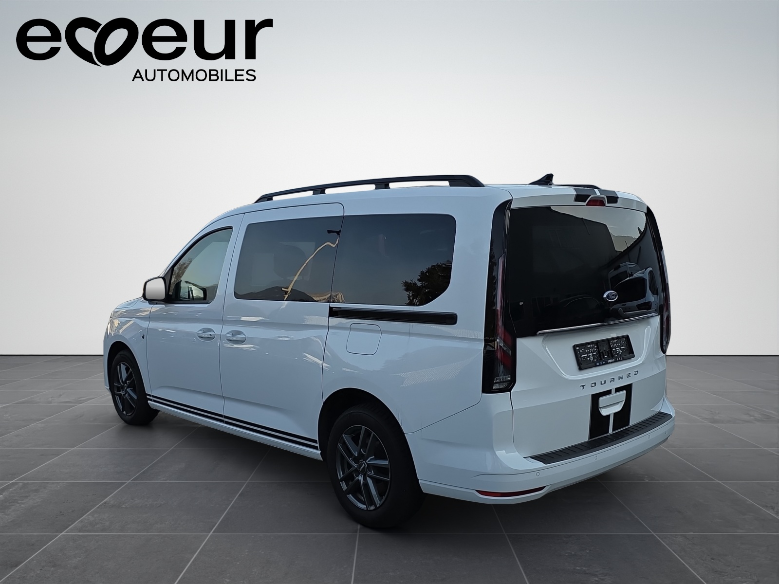 FORD TOURNEO CONNECT Grand 2.0 EcoBlue 102 Sport-image-3