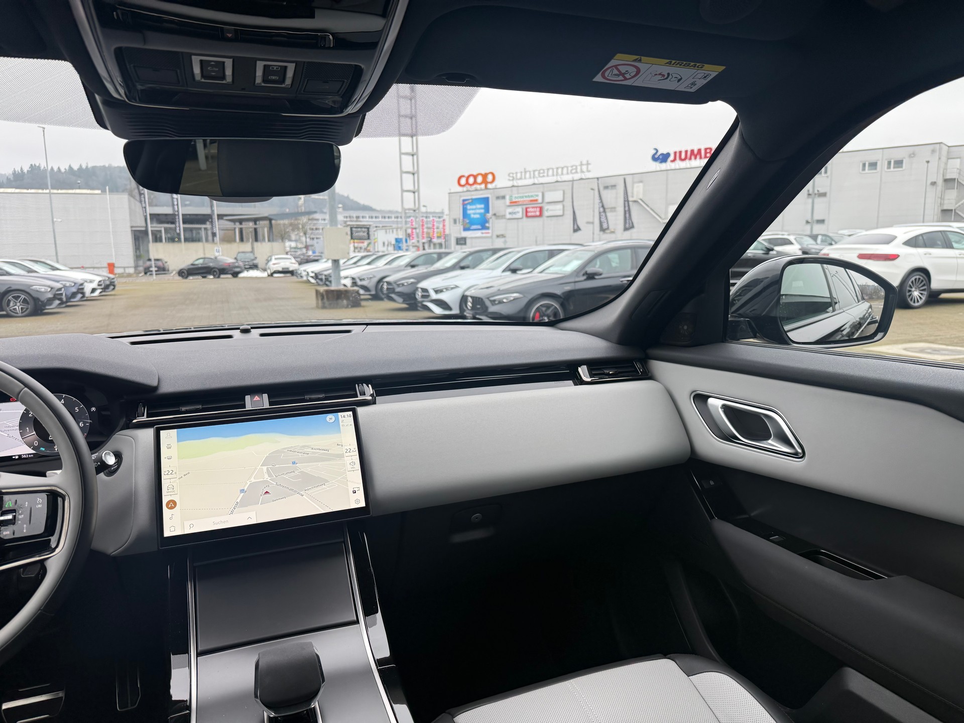 LAND ROVER Range Rover Velar P 250 Dynamic SE Automatic-image-6