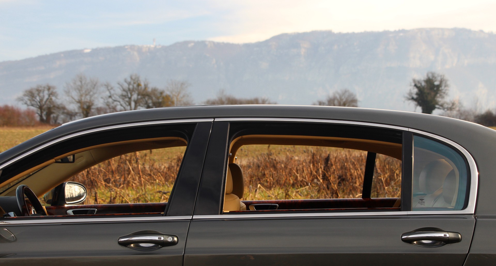 BENTLEY Continental Flying Spur 6.0-image-26