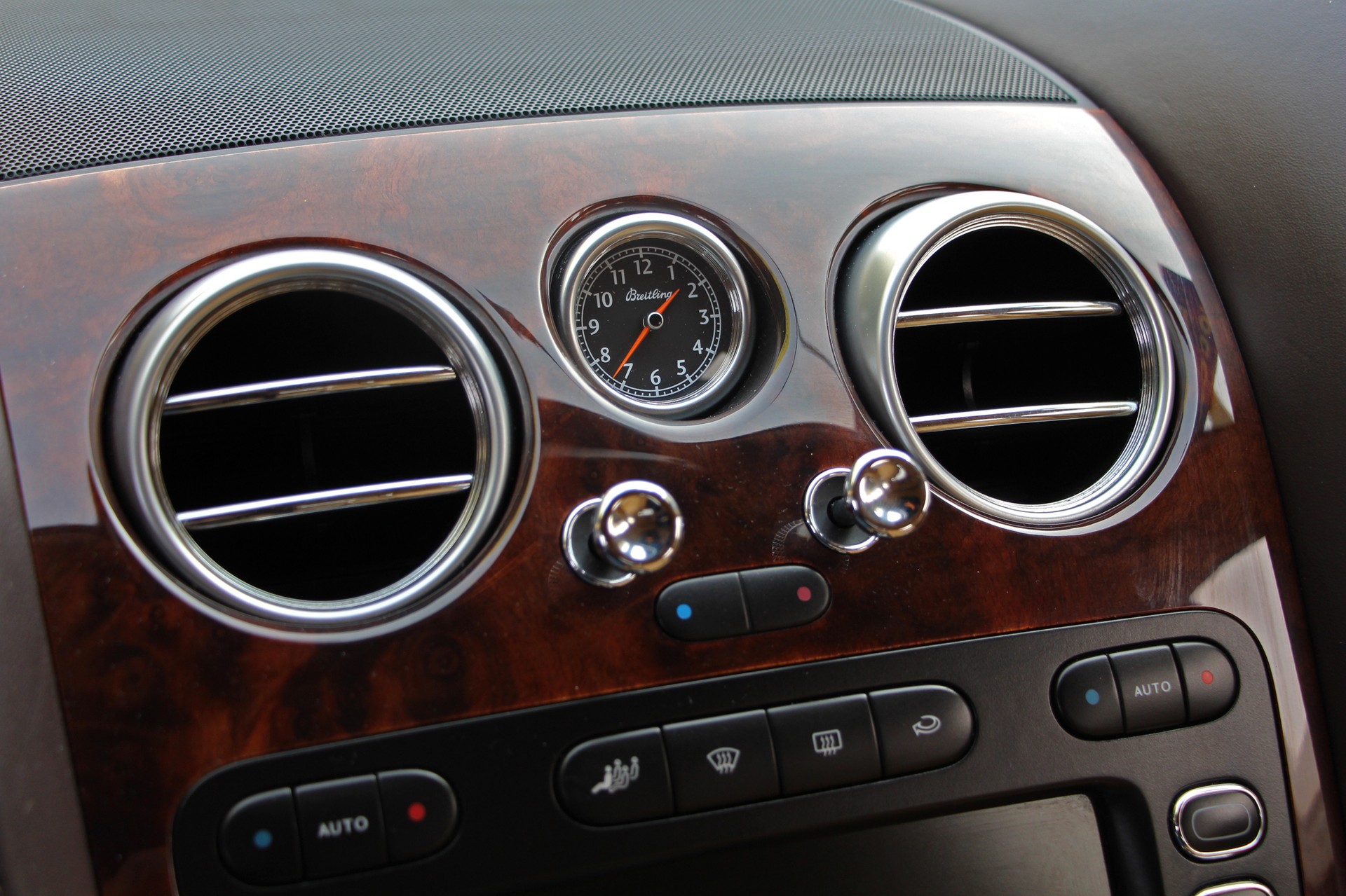 BENTLEY Continental Flying Spur 6.0-image-12