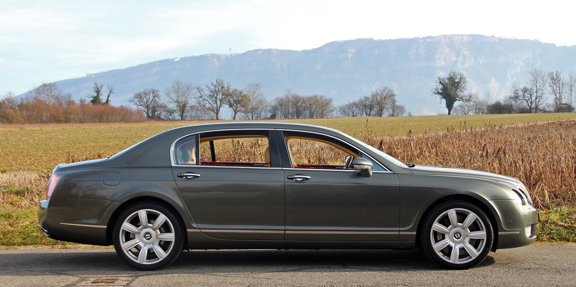 BENTLEY Continental Flying Spur 6.0-image-25