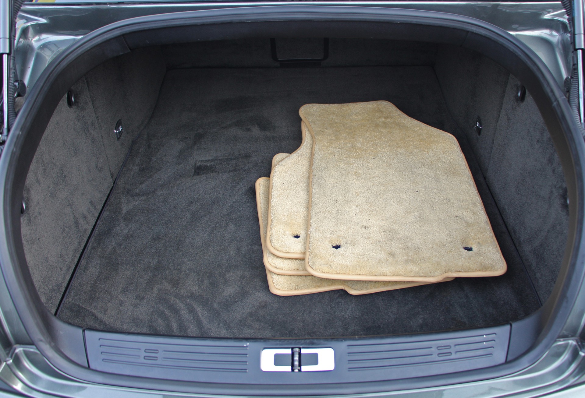 BENTLEY Continental Flying Spur 6.0-image-18