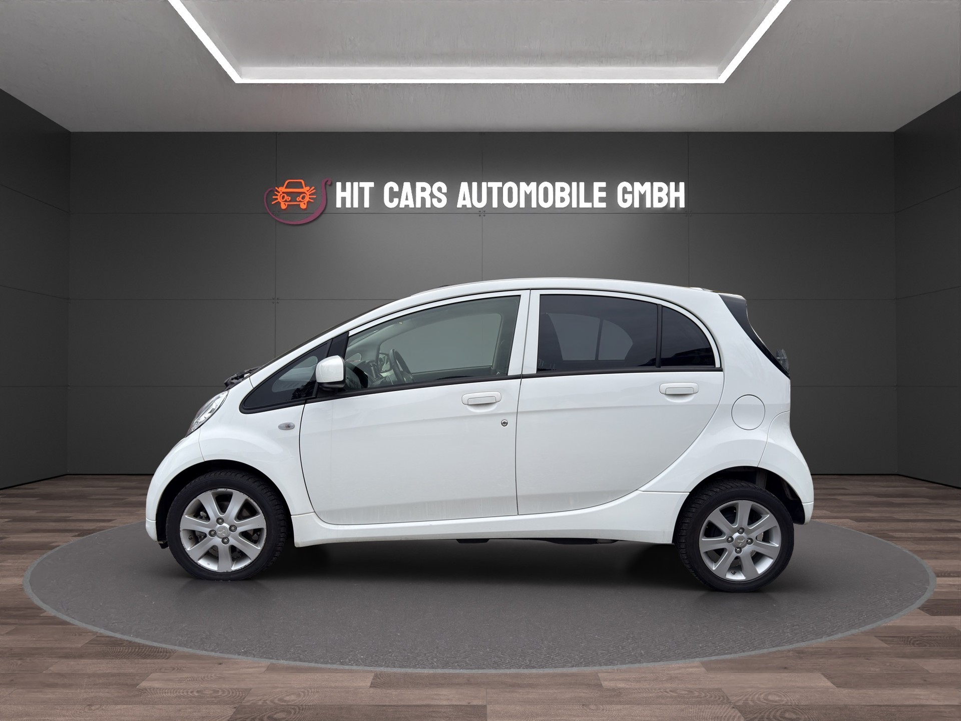 MITSUBISHI i MiEV Style-image-7