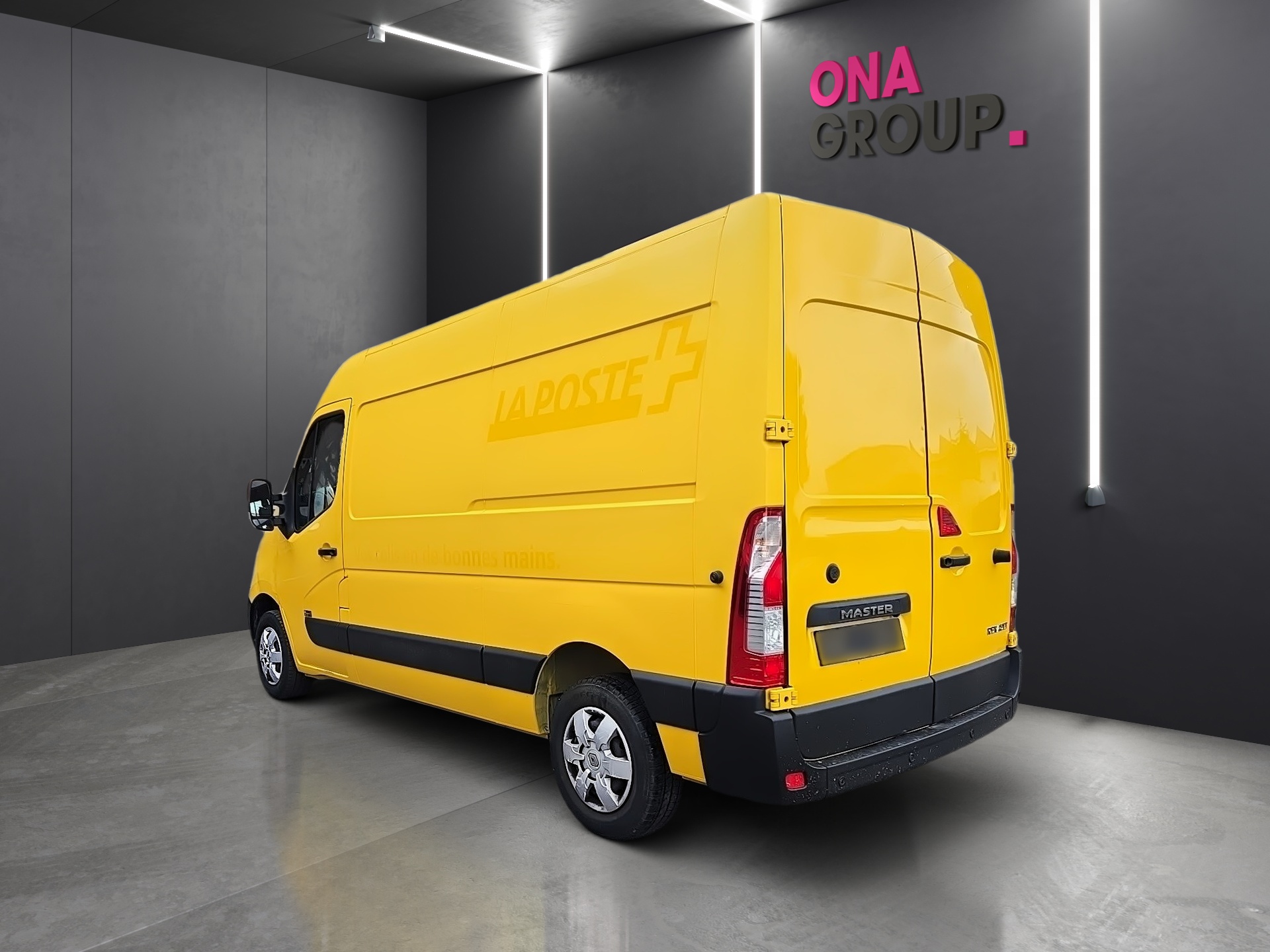 RENAULT Master T35 2.3 dCi 130 L2H2-image-3