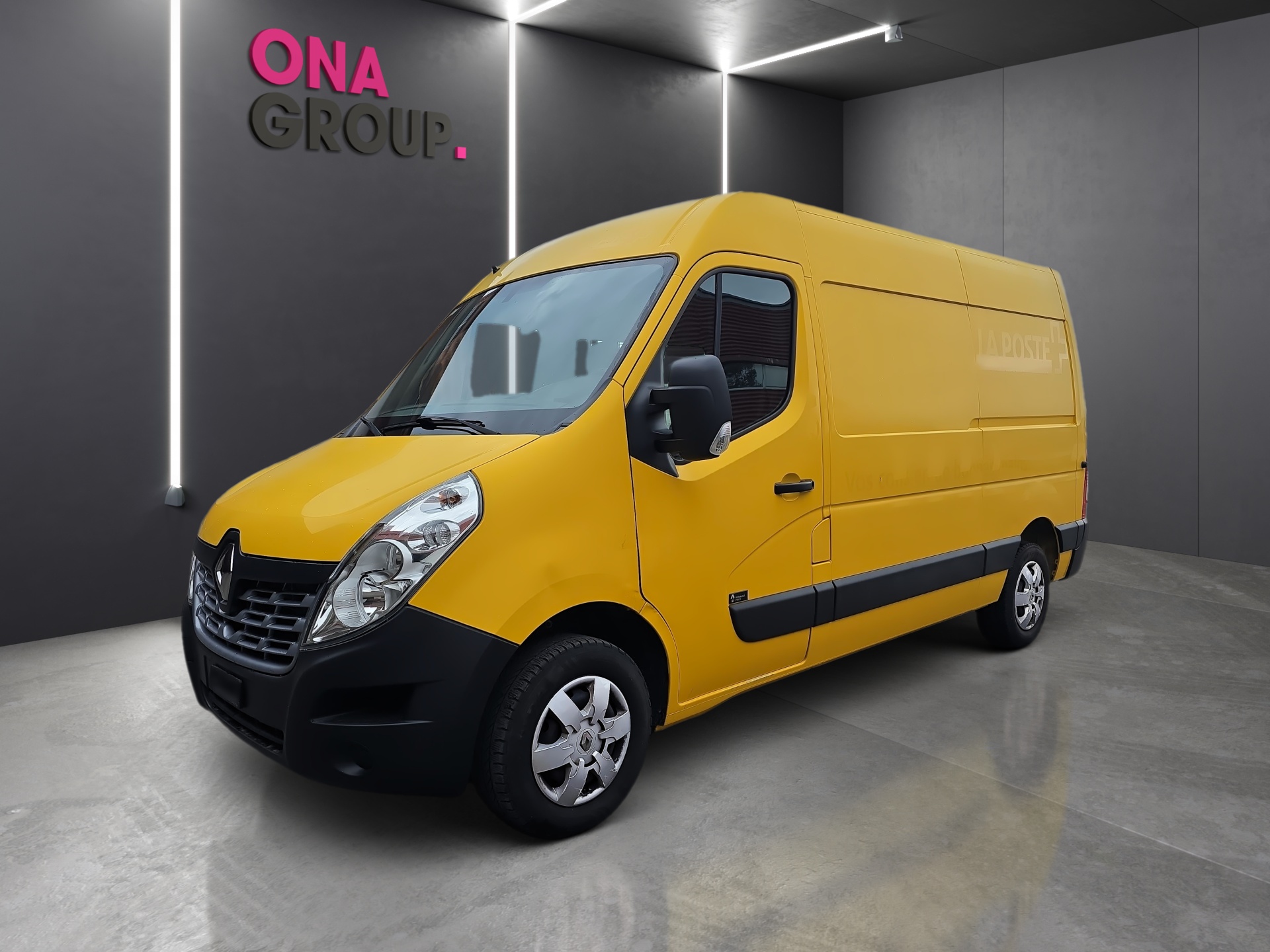 RENAULT Master T35 2.3 dCi 130 L2H2-image-1